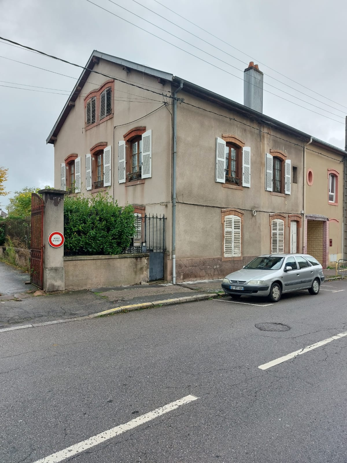 Maison 1 pièce - 230m² - ST DIE DES VOSGES