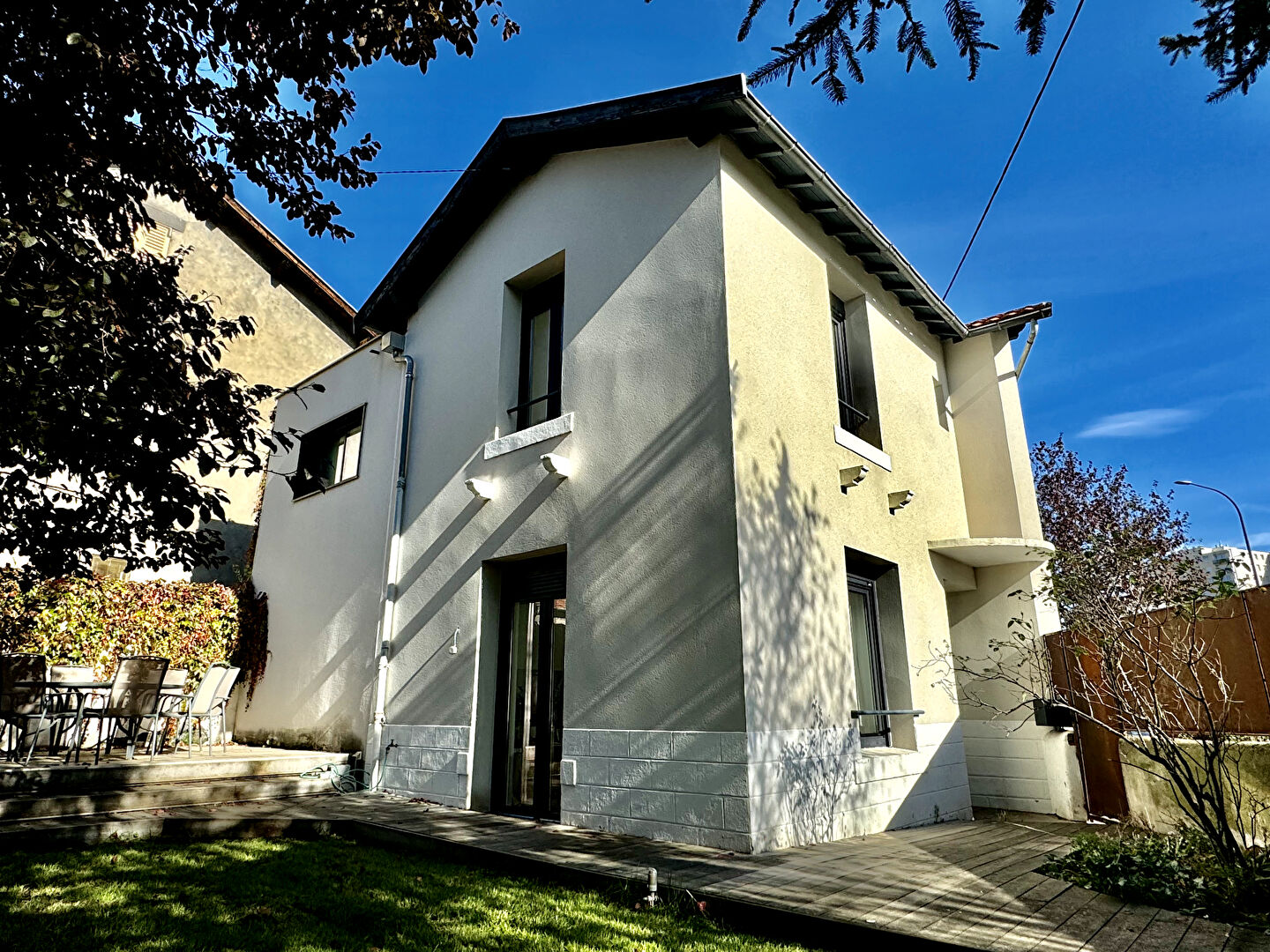 Maison 5 pièces - 115m²