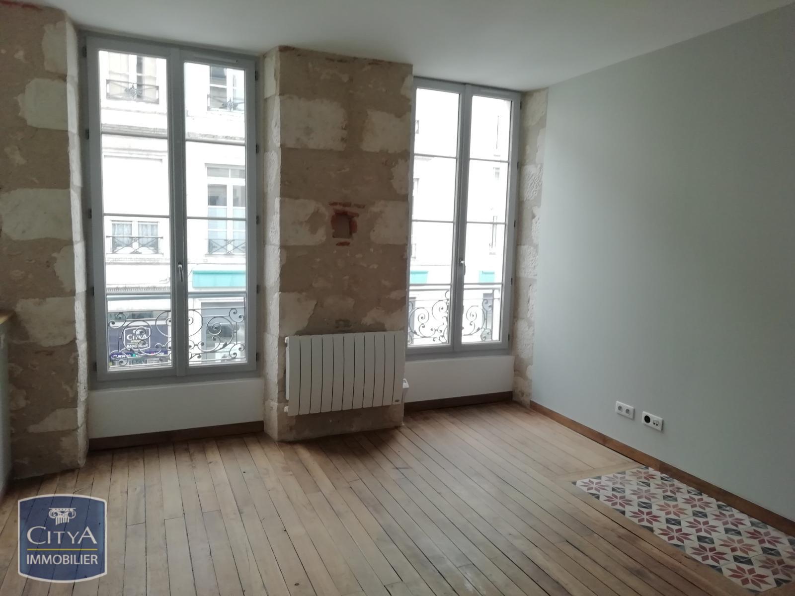 Appartement 2 pièces - 35m² - LE BLANC