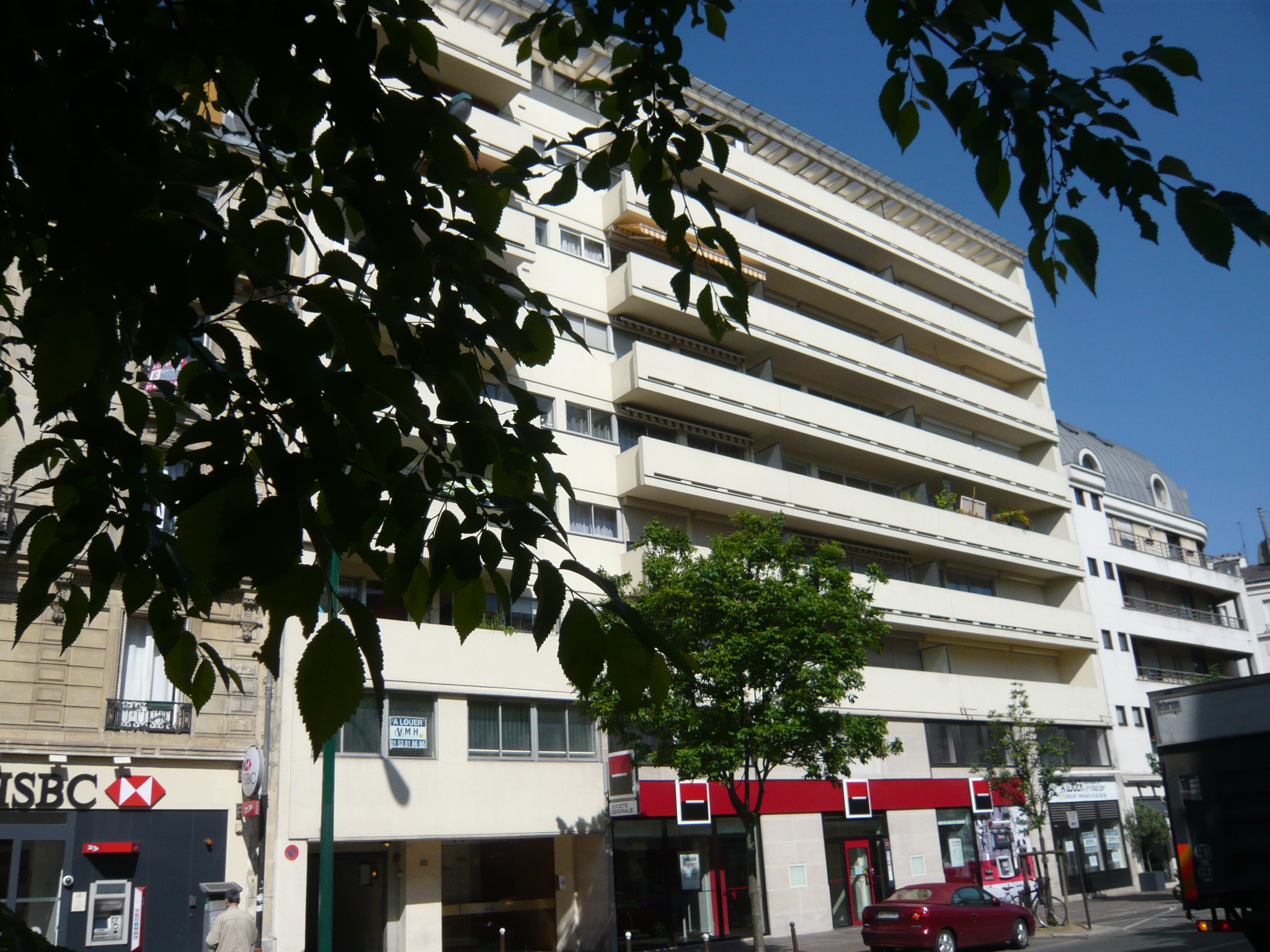 Parking  - CHARENTON LE PONT