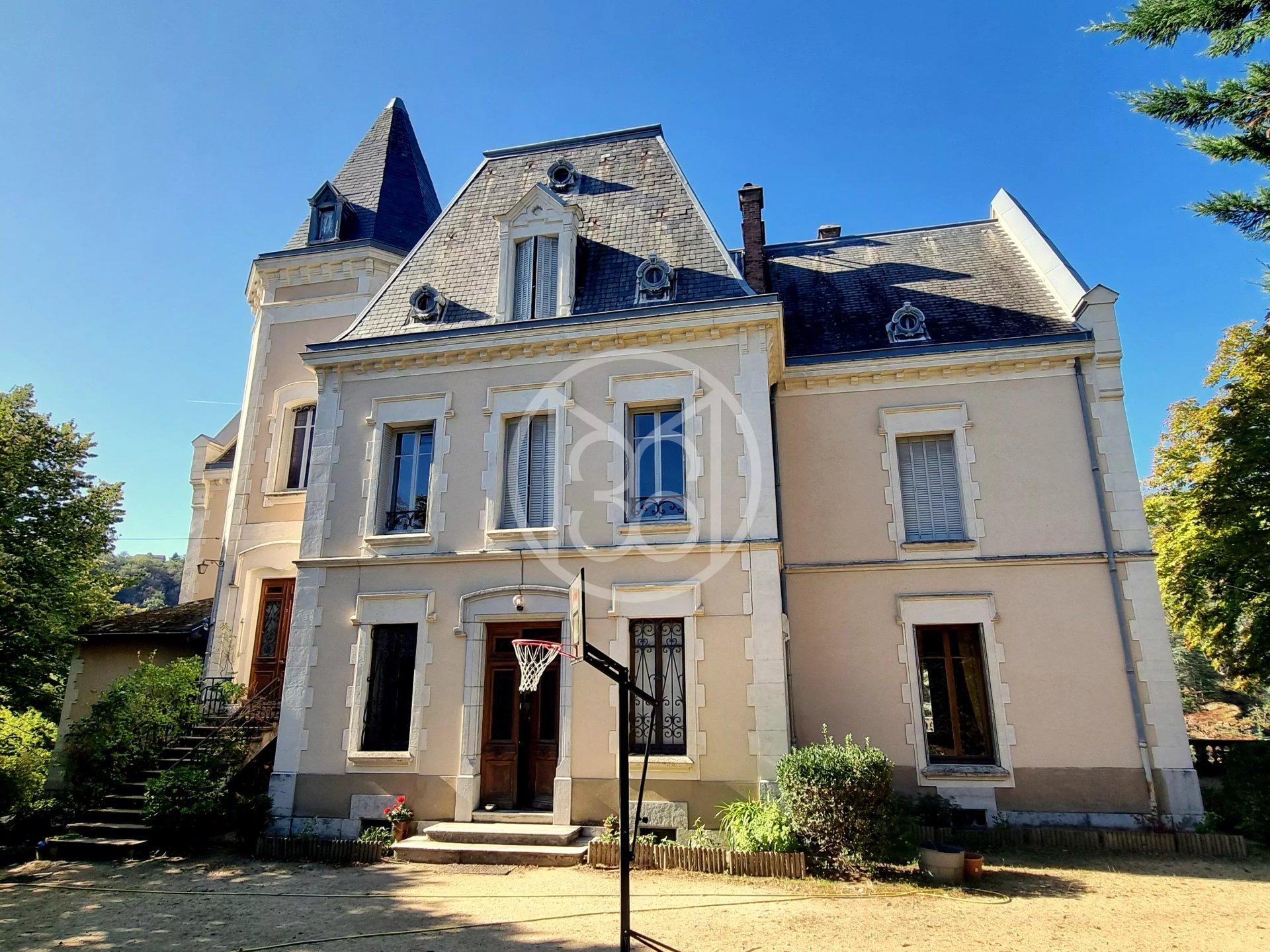 Maison 18 pièces - 560m² - ANNONAY