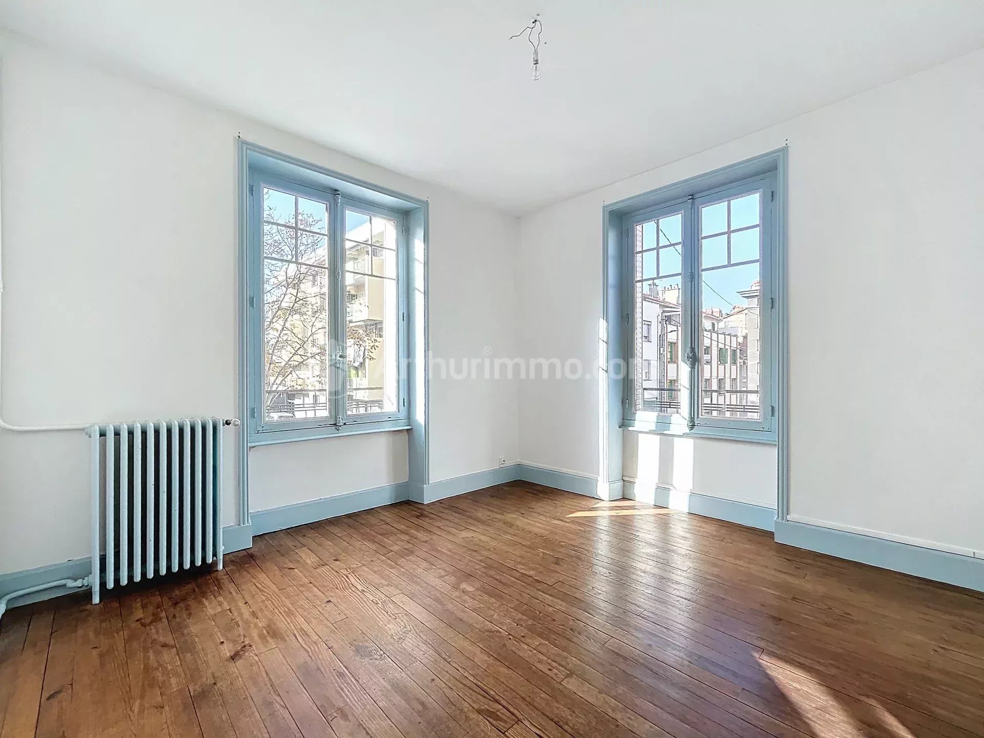 Appartement 3 pièces - 68m² - CLERMONT FERRAND