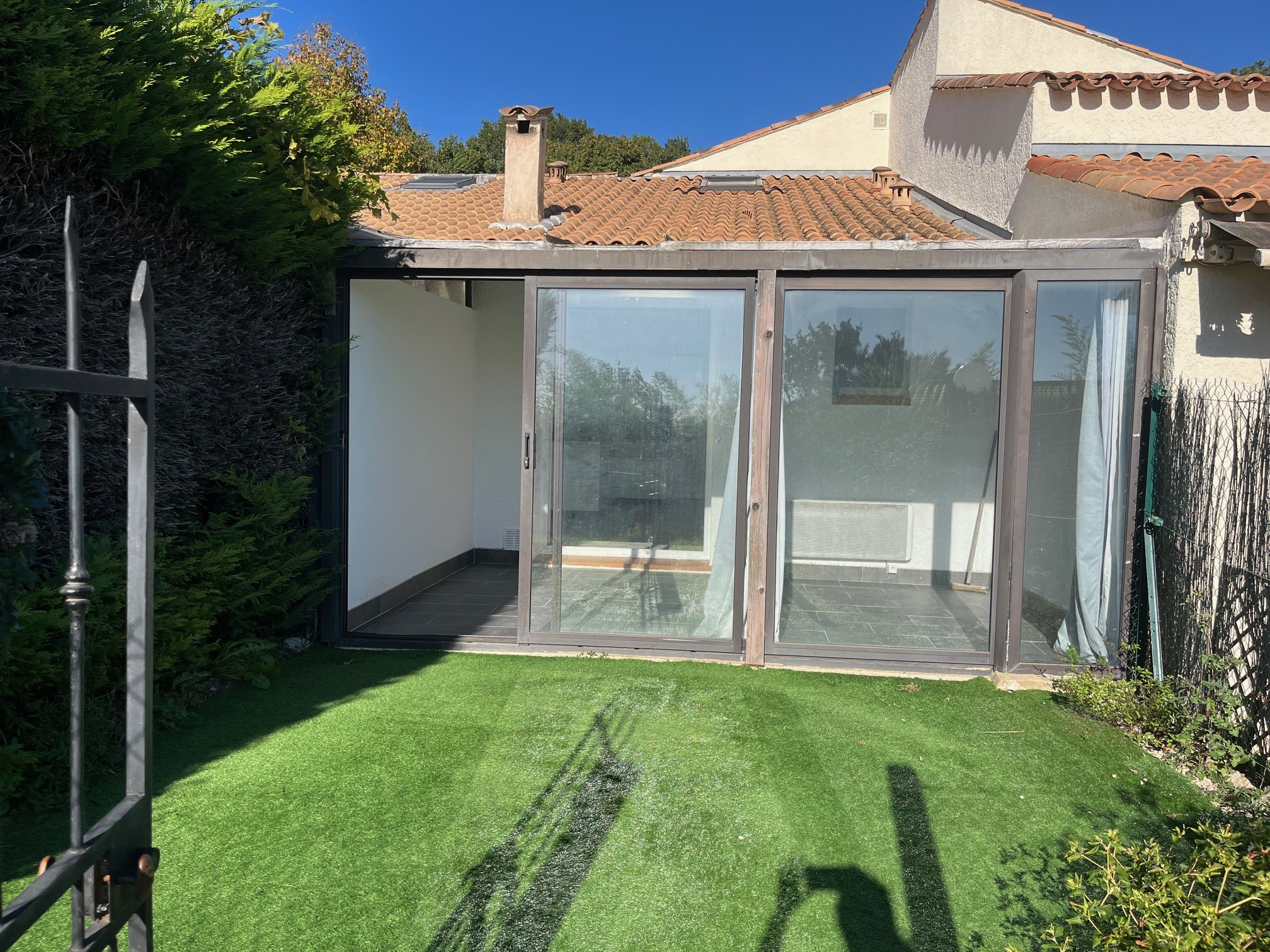 Maison 2 pièces - 51m² - ST VALLIER DE THIEY