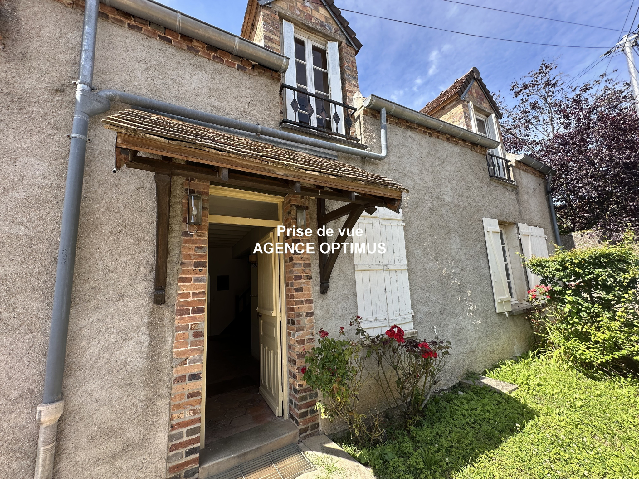 Maison 8 pièces - 196m² - PONT SUR YONNE