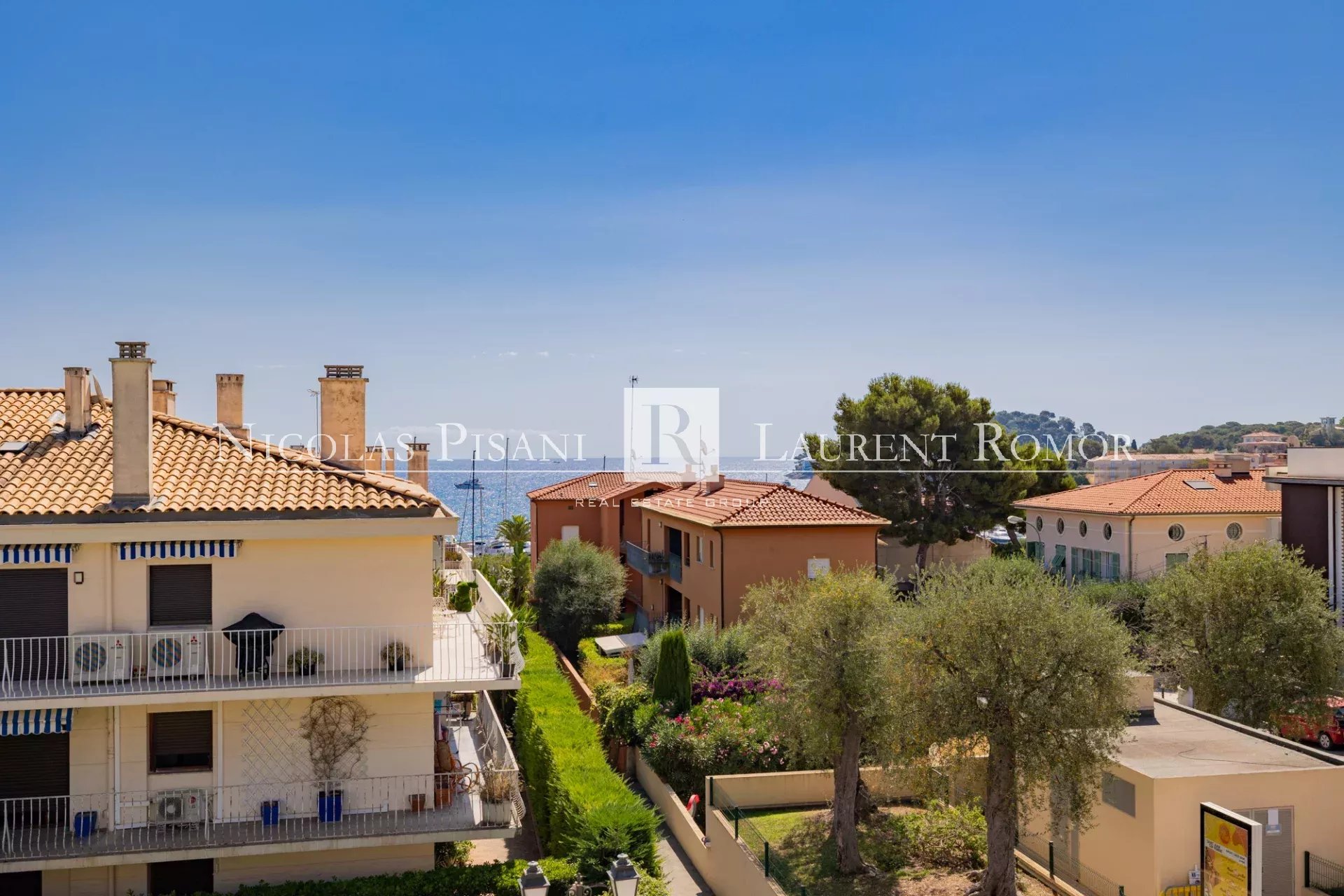 Appartement 3 pièces - 61m² - ST JEAN CAP FERRAT