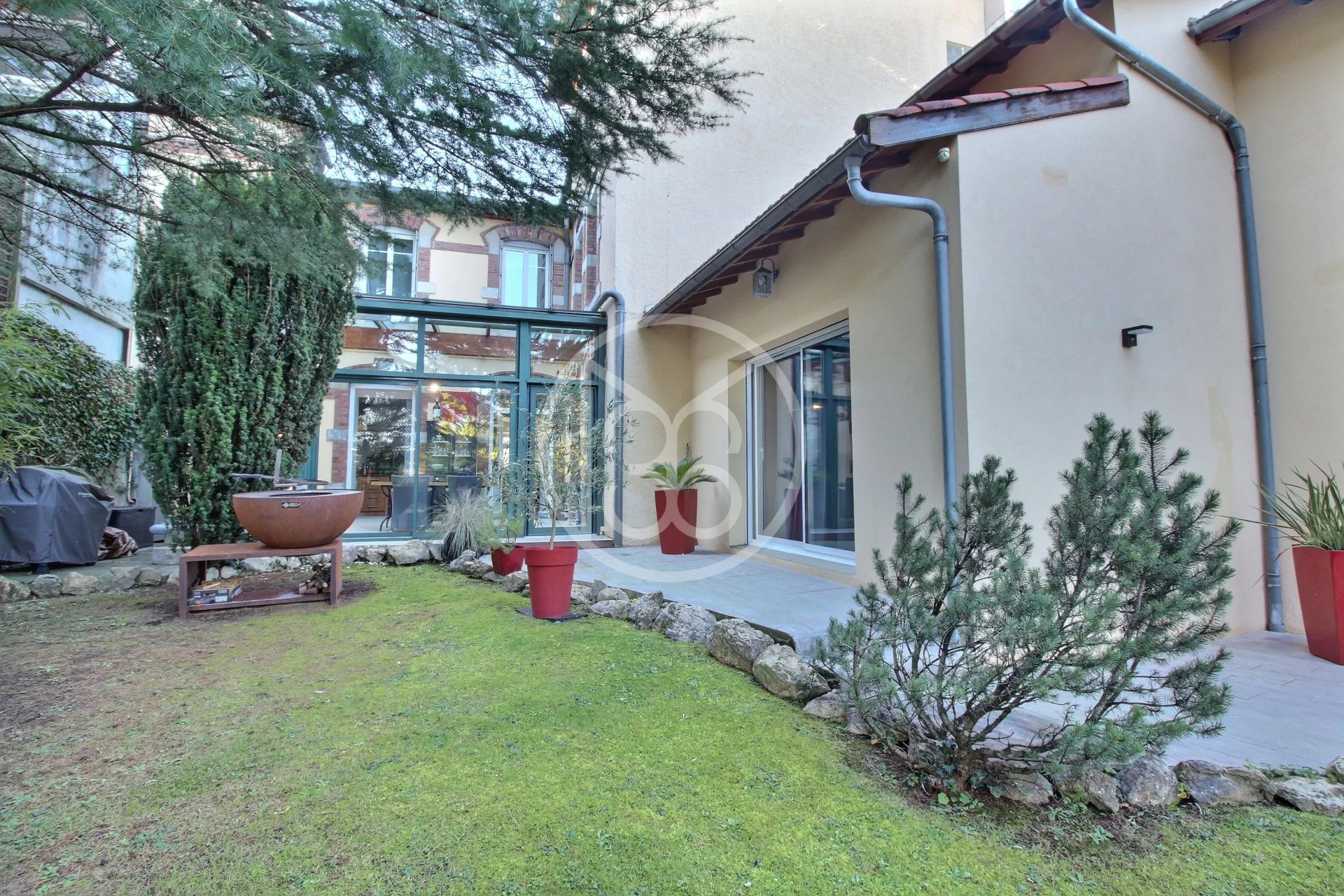 Maison 12 pièces - 363m² - LANNEMEZAN