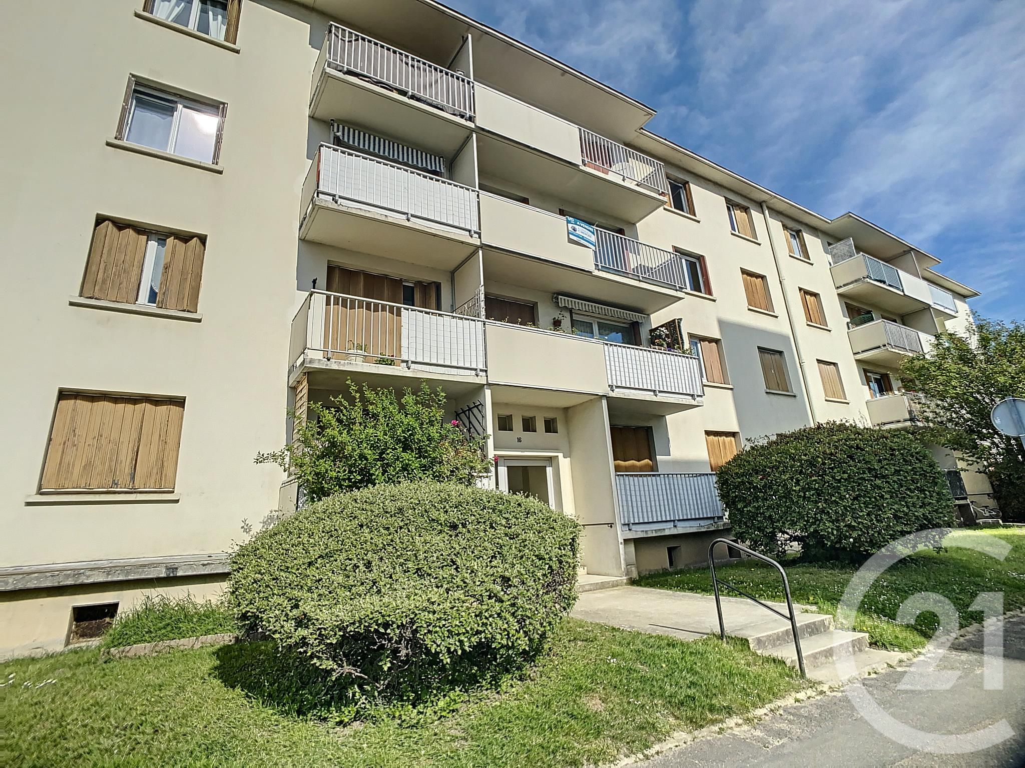 Appartement 5 pièces - 94m² - PONTHIERRY