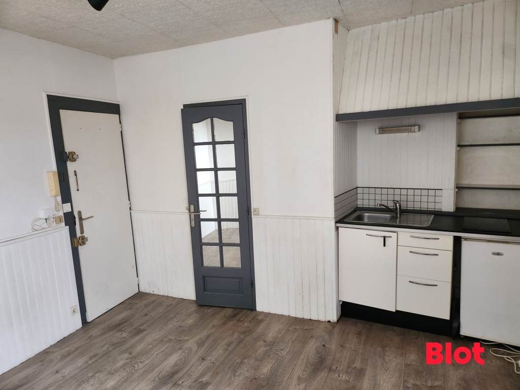 Appartement 1 pièce - 15m² - RENNES