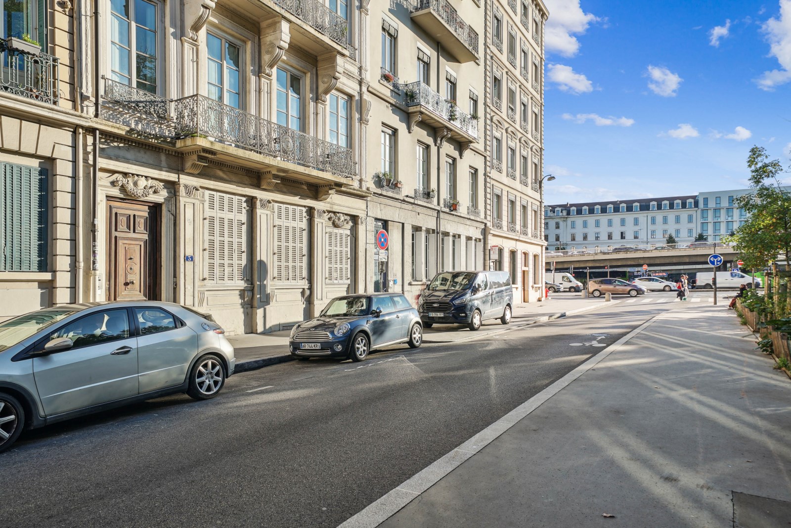 Local Professionnel  - 193m² - LYON  - 2ème