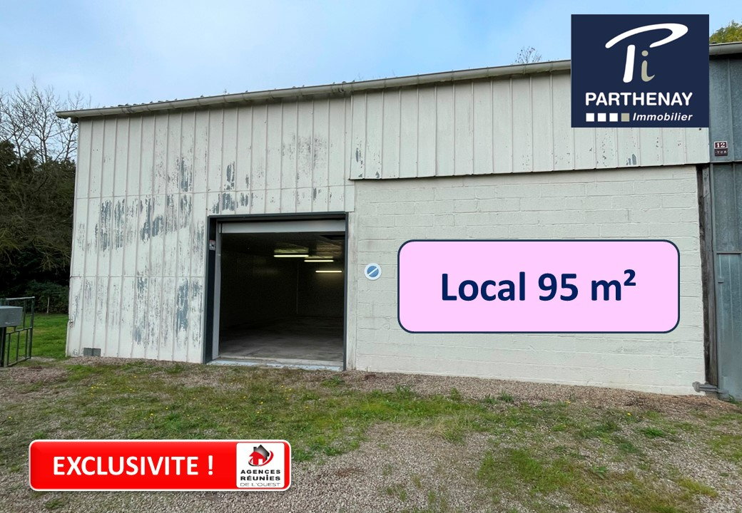 Local industriel  - 95m²