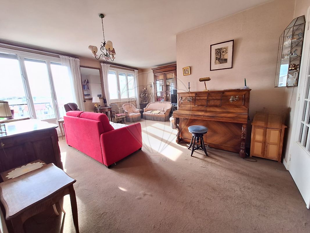 Appartement 2 pièces - 57m² - VILLEFRANCHE SUR SAONE