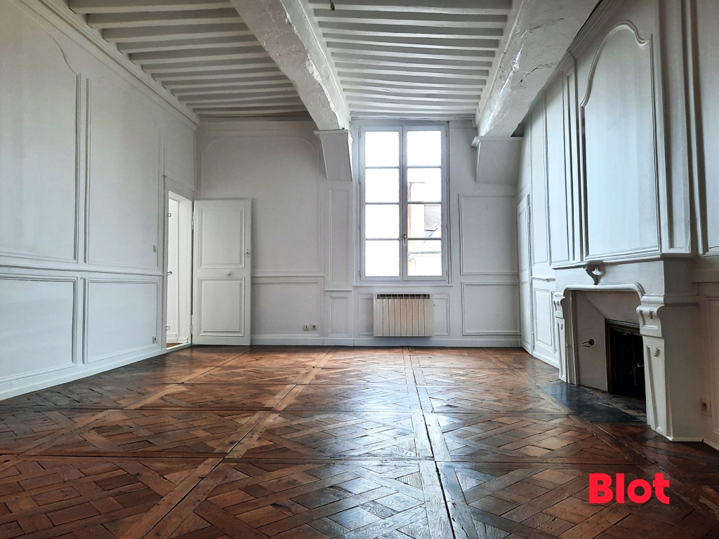 Appartement 5 pièces - 139m² - RENNES