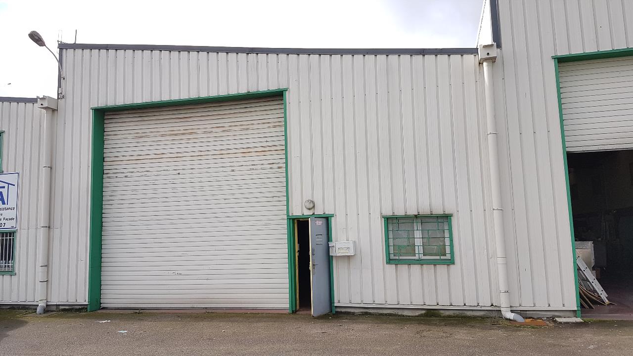 Local industriel  - 334m² - LE PETIT QUEVILLY