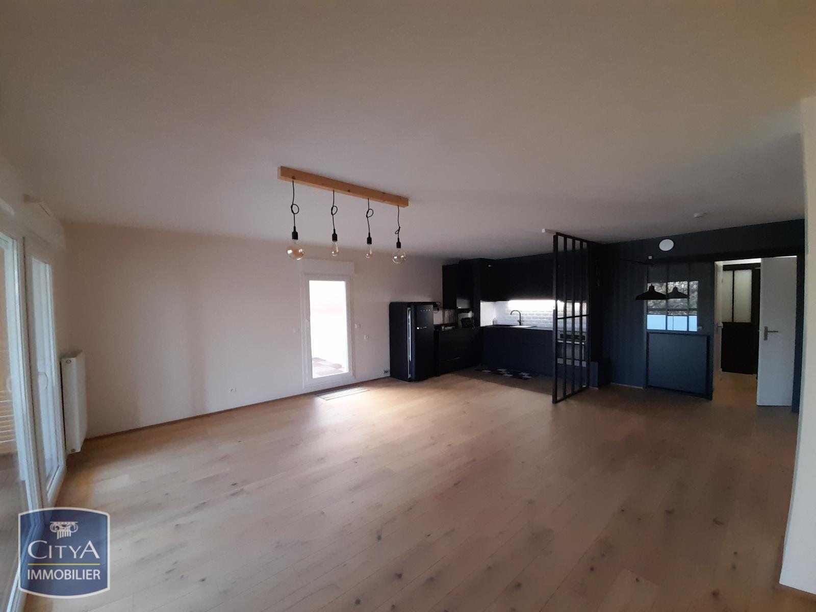 Appartement 4 pièces - 94m² - FRANCHEVILLE