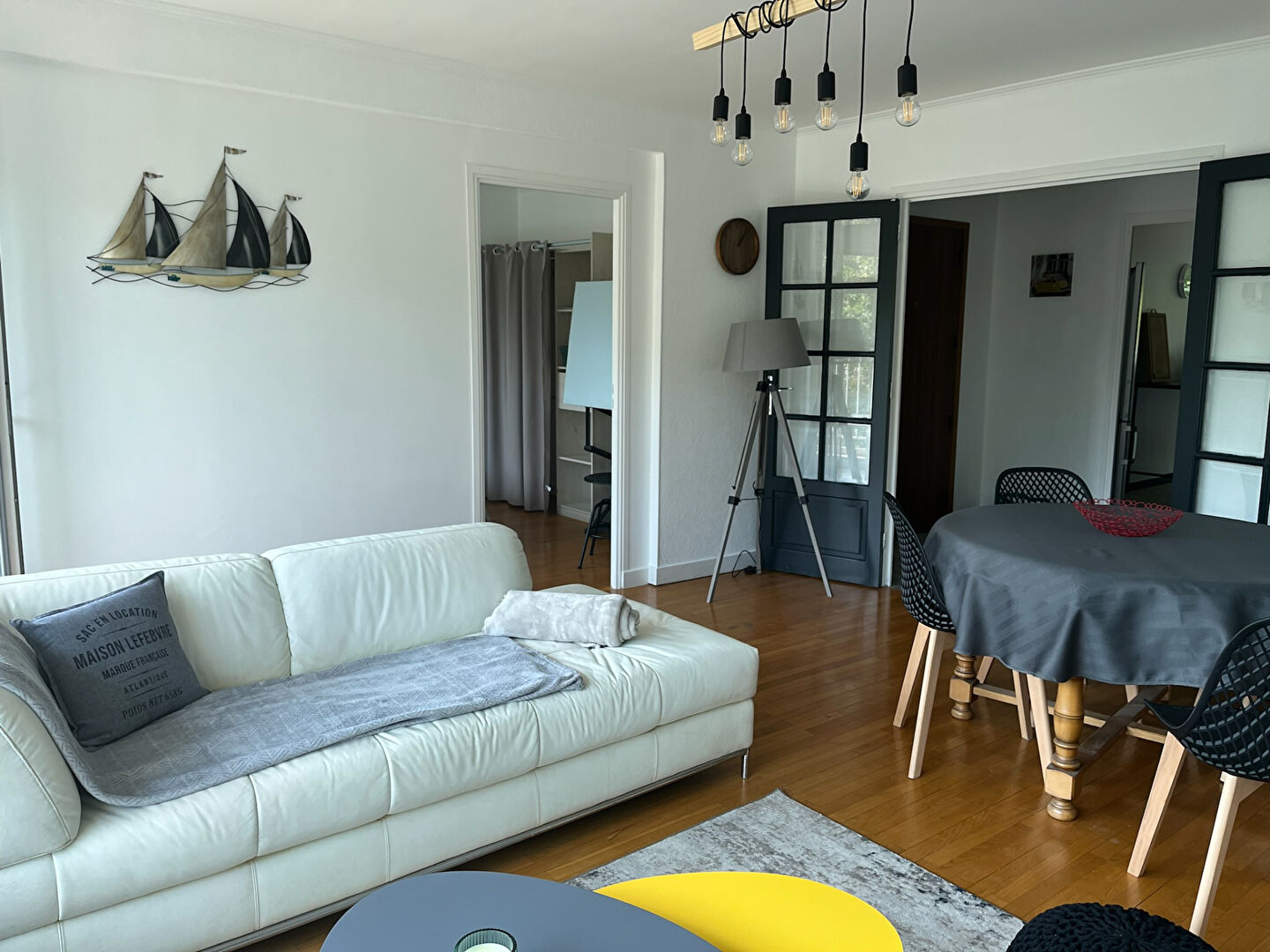 Appartement 4 pièces - 94m² - STE FOY LES LYON