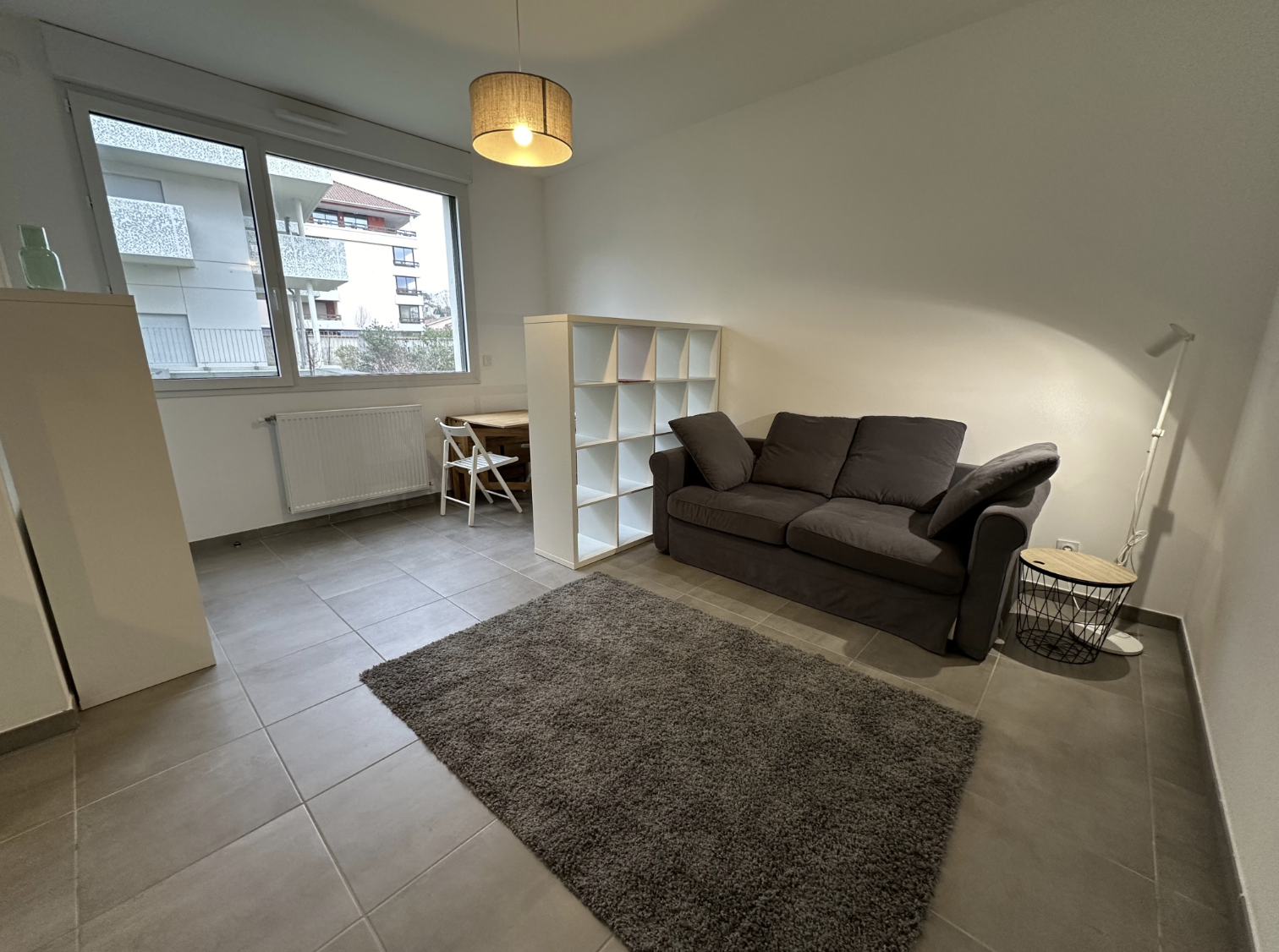 Appartement 1 pièce - 26m² - DECINES CHARPIEU