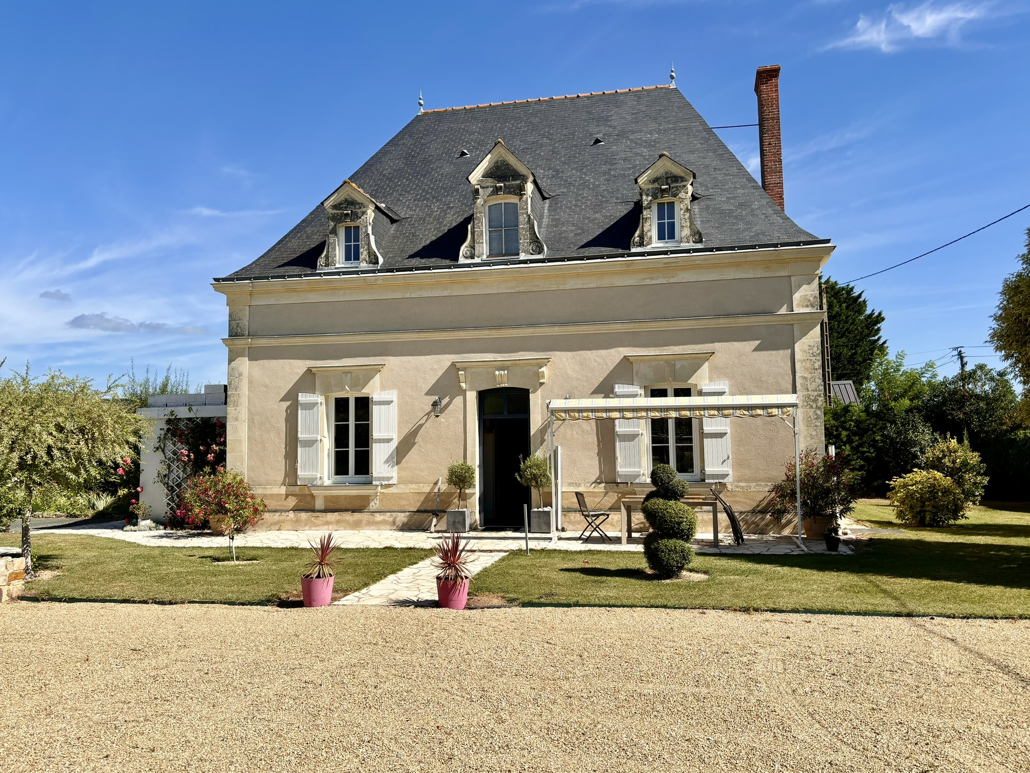 Maison 7 pièces - 186m² - BRISSAC QUINCE