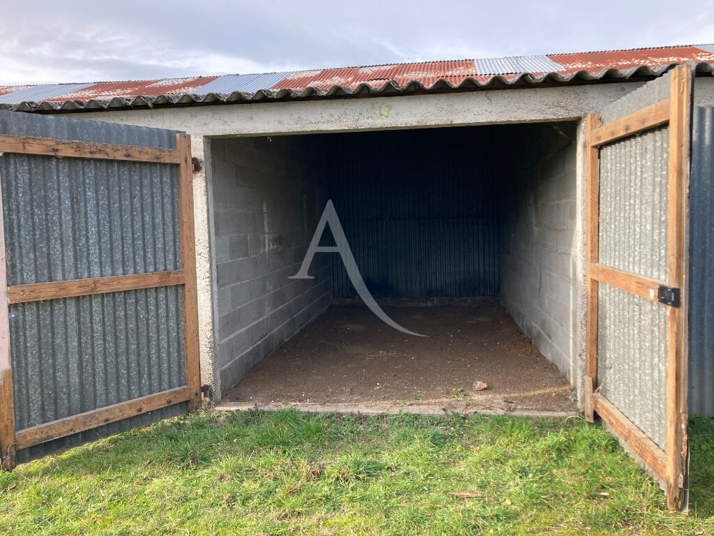 Parking  - FONTENAY LE COMTE