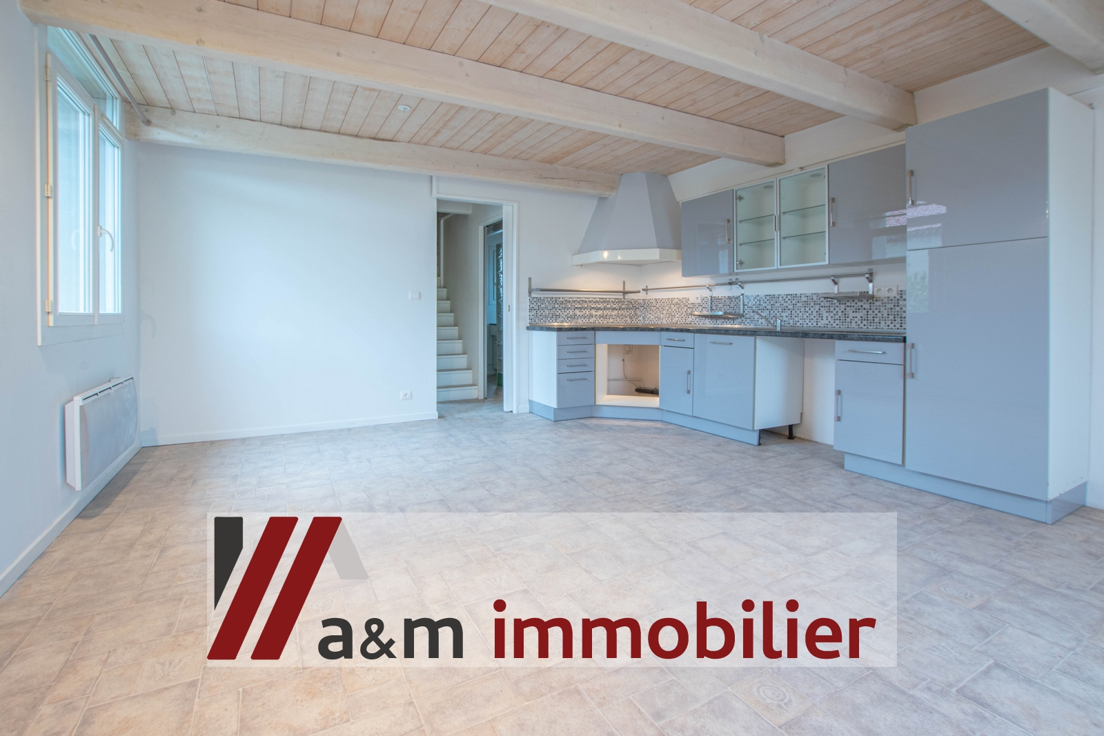 Appartement 2 pièces - 58m² - CHATEAUNEUF LES MARTIGUES