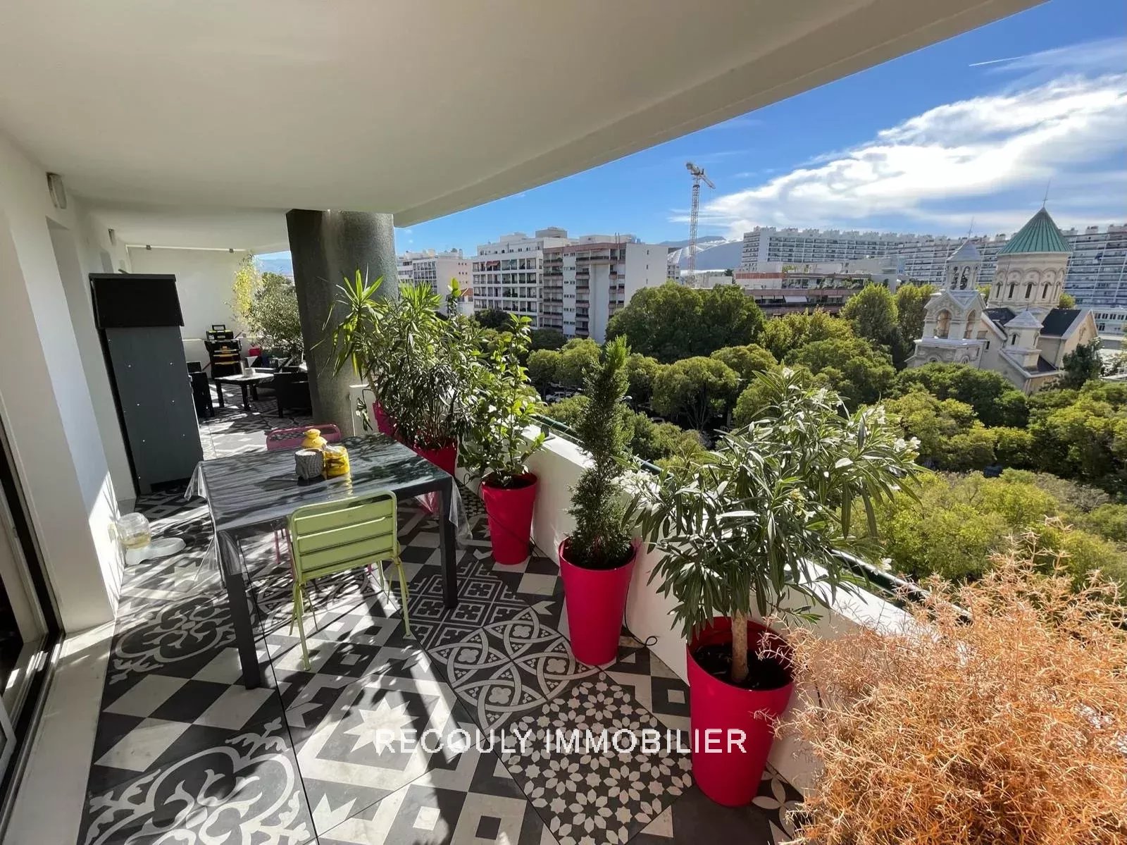 Appartement 2 pièces - 73m² - MARSEILLE  - 8ème