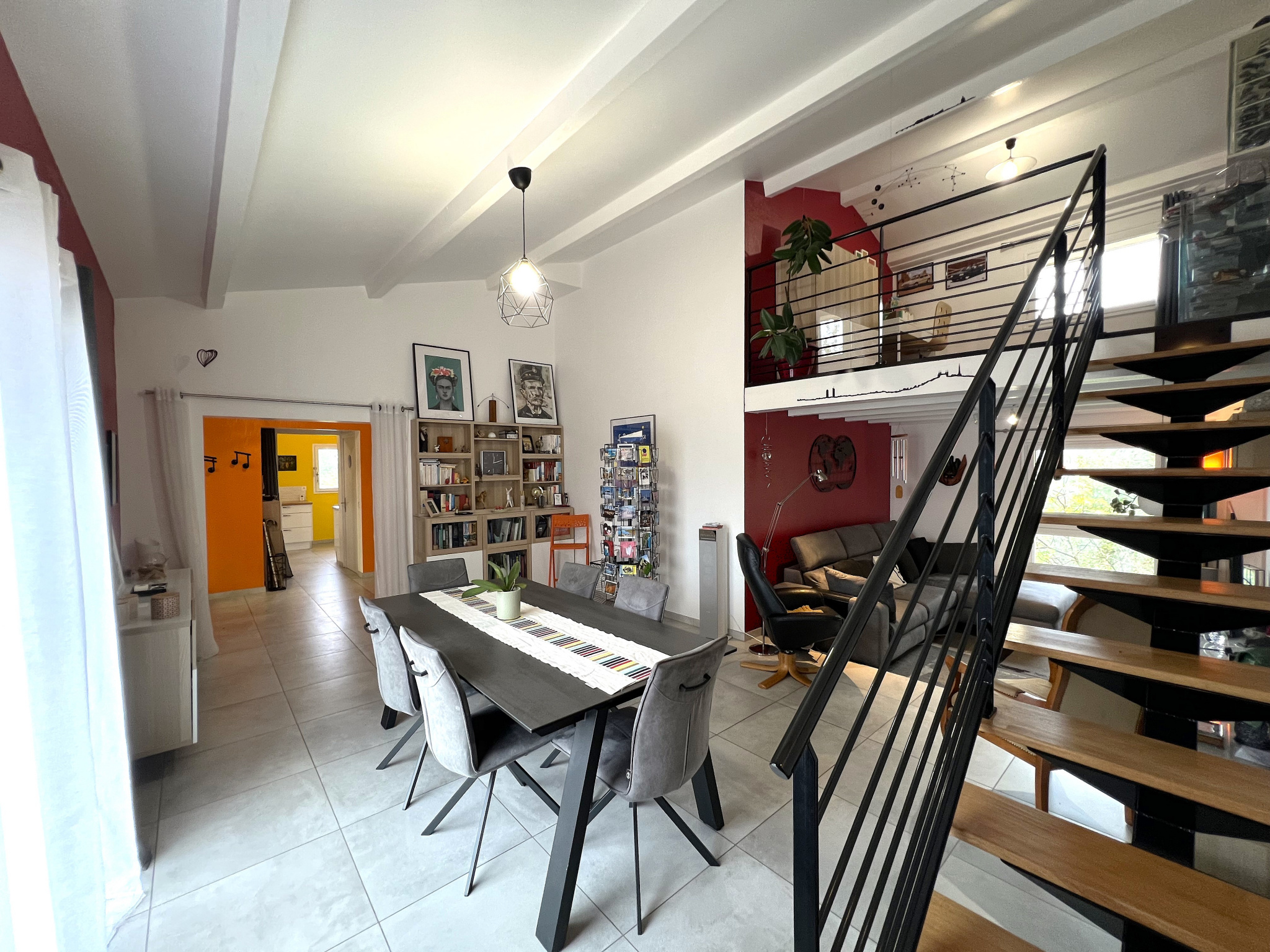 Maison 8 pièces - 185m² - ST PERAY