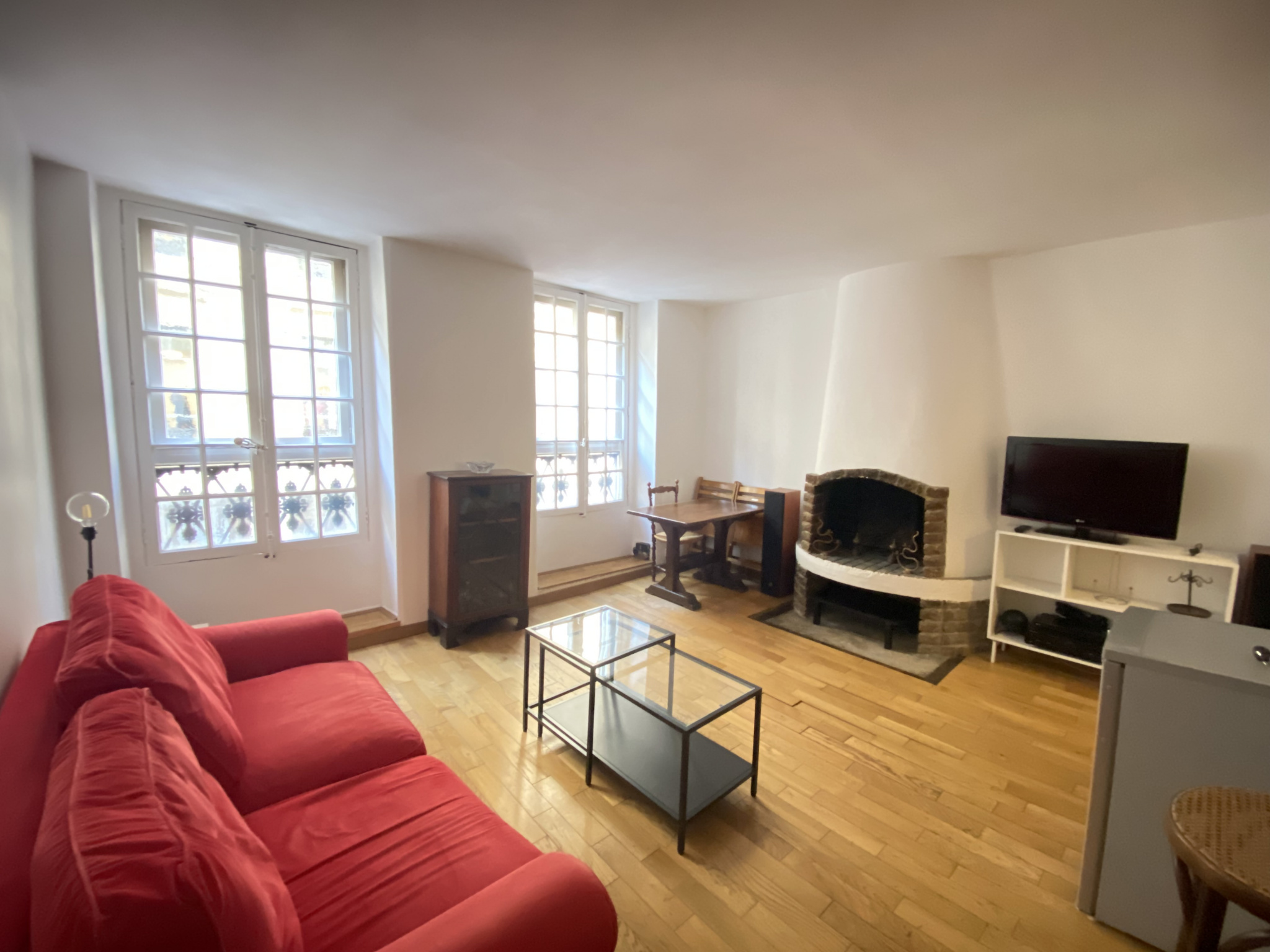 Appartement 2 pièces - 47m² - PARIS  - 8ème