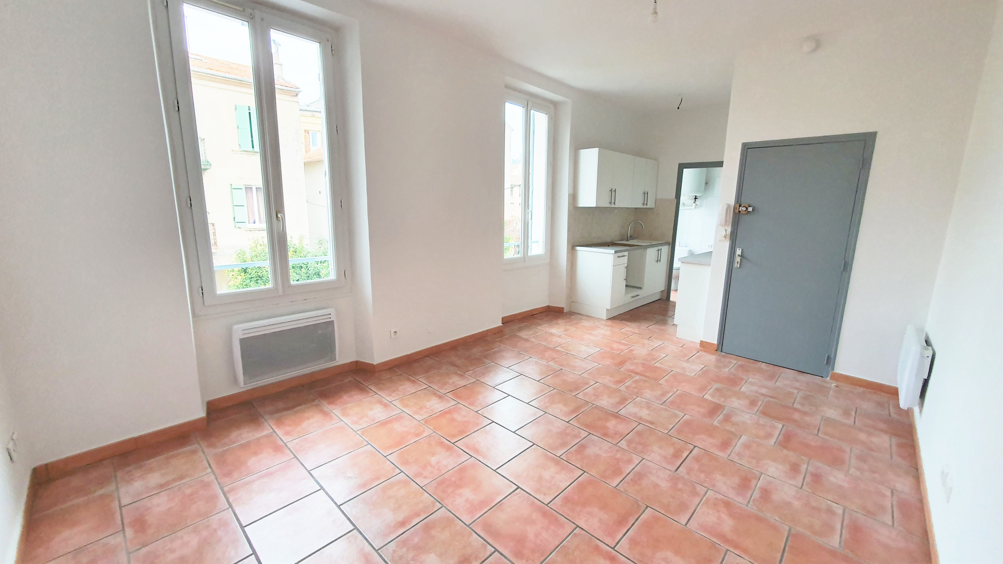 Appartement 1 pièce - 23m² - TOULON