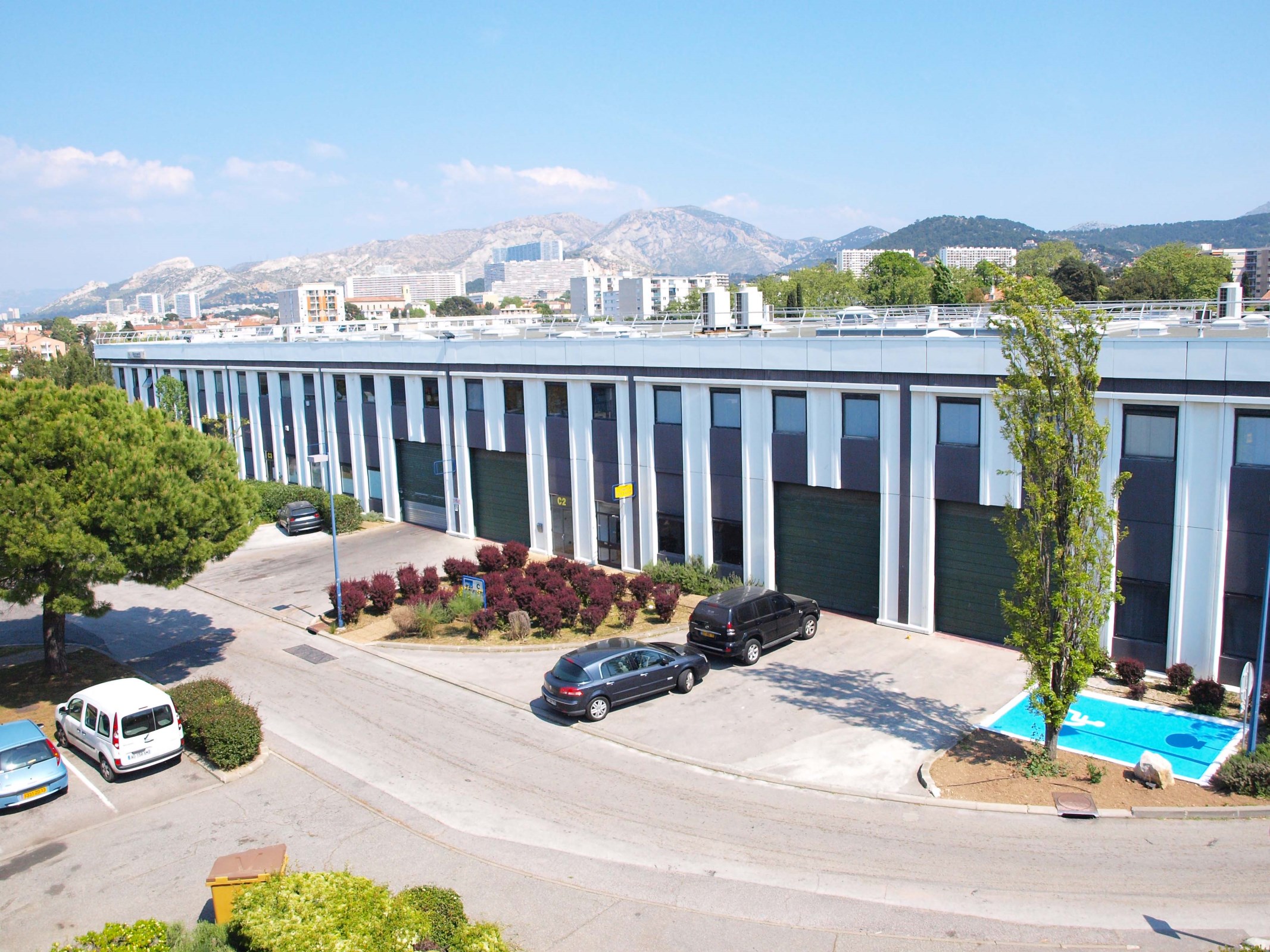 Local industriel  - 1 653m² - VITROLLES