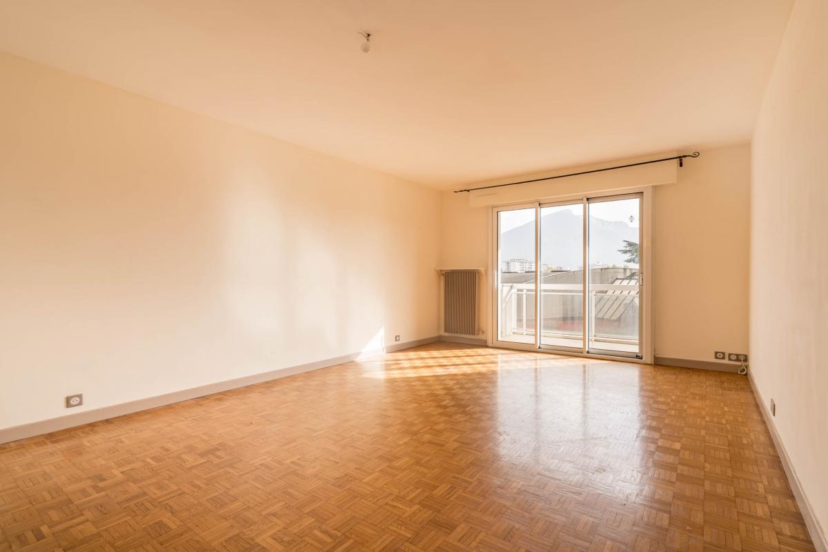 Appartement 2 pièces - 61m² - ANNECY