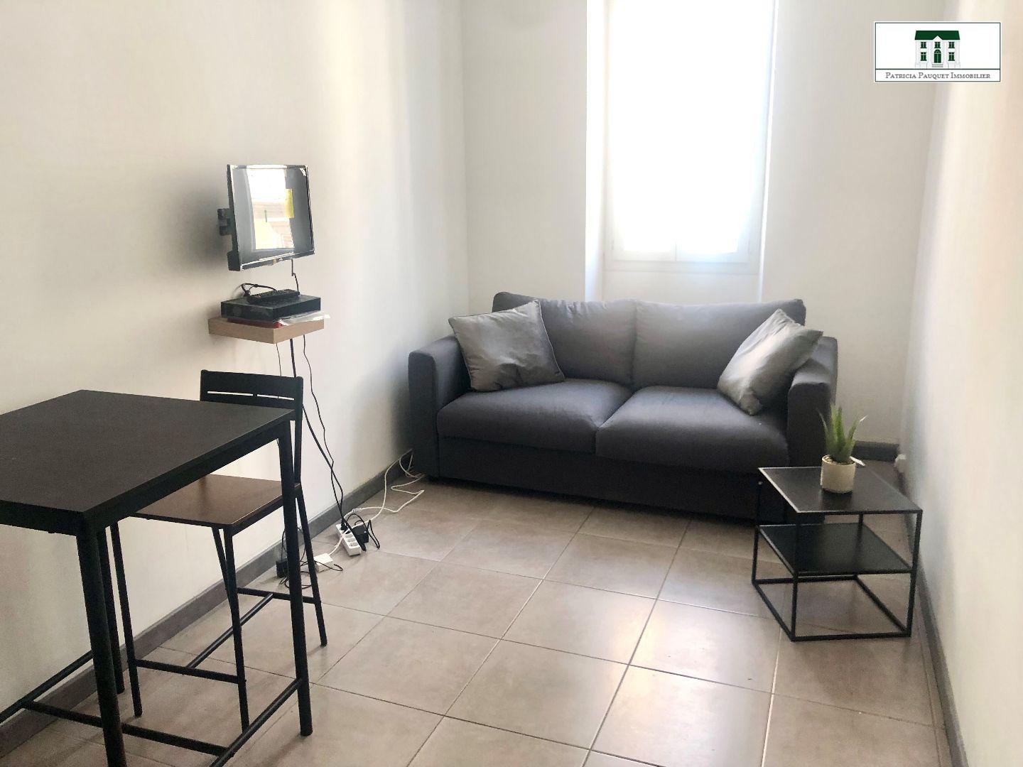 Appartement 1 pièce - 18m² - MARSEILLE  - 7ème