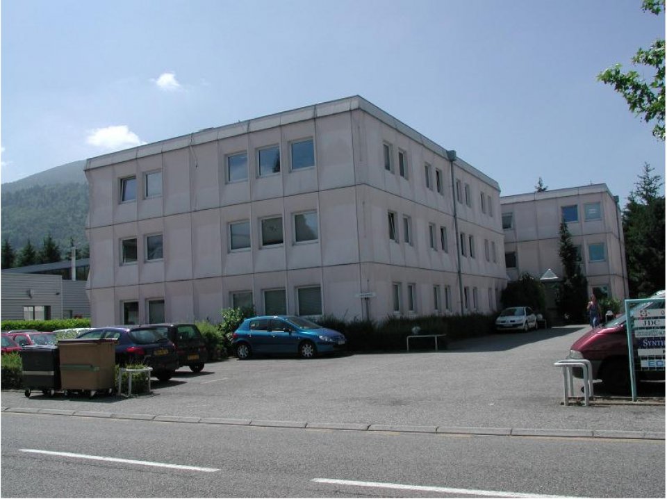 Local Professionnel  - 56m² - ANNECY LE VIEUX