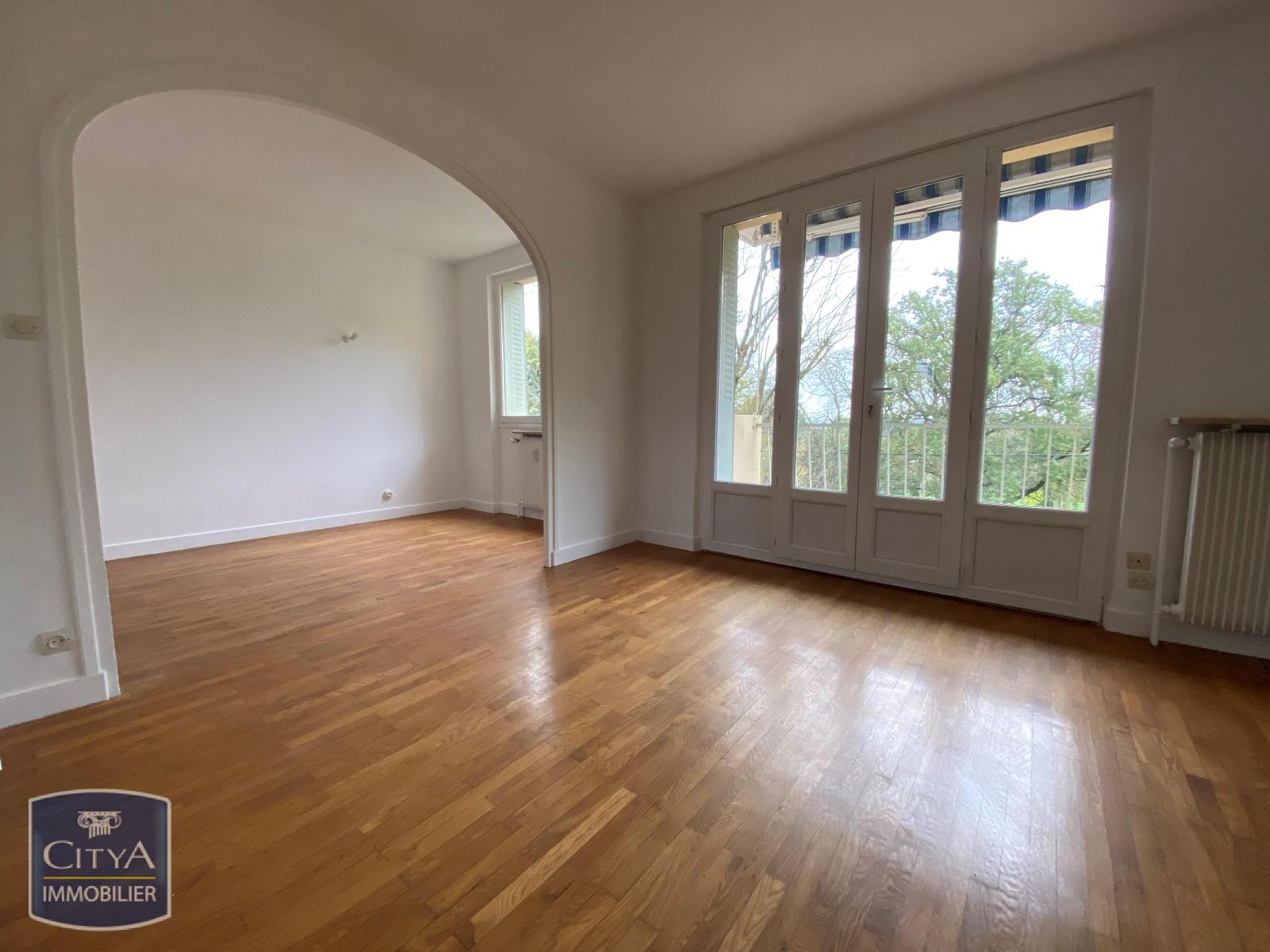 Appartement 4 pièces - 74m² - GLEIZE