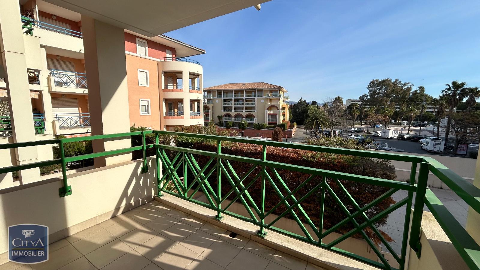 Appartement 2 pièces - 28m² - FREJUS