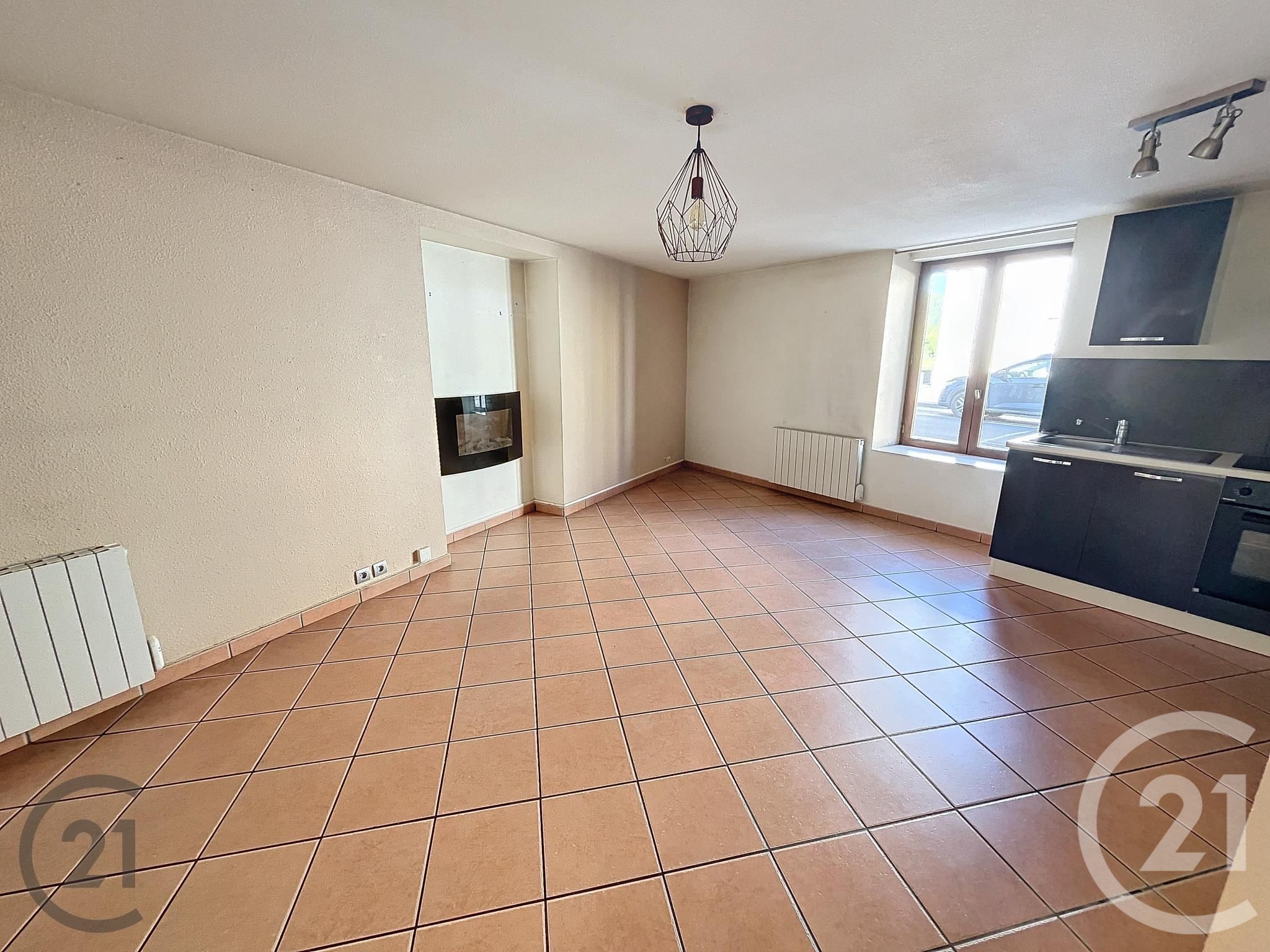 Appartement 3 pièces - 59m² - RIOM