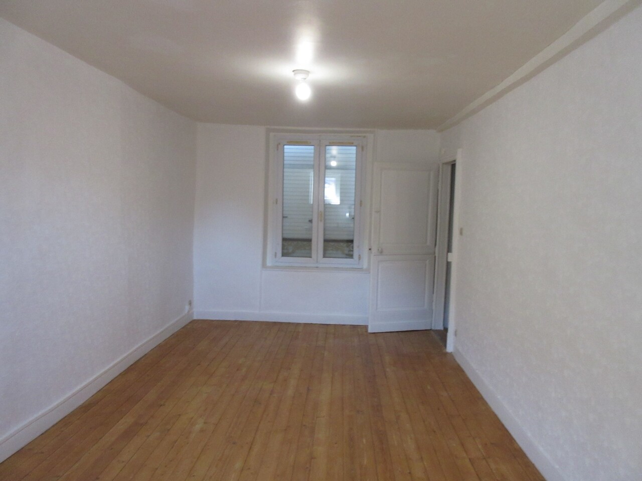 Appartement 2 pièces - 35m² - PACY SUR EURE