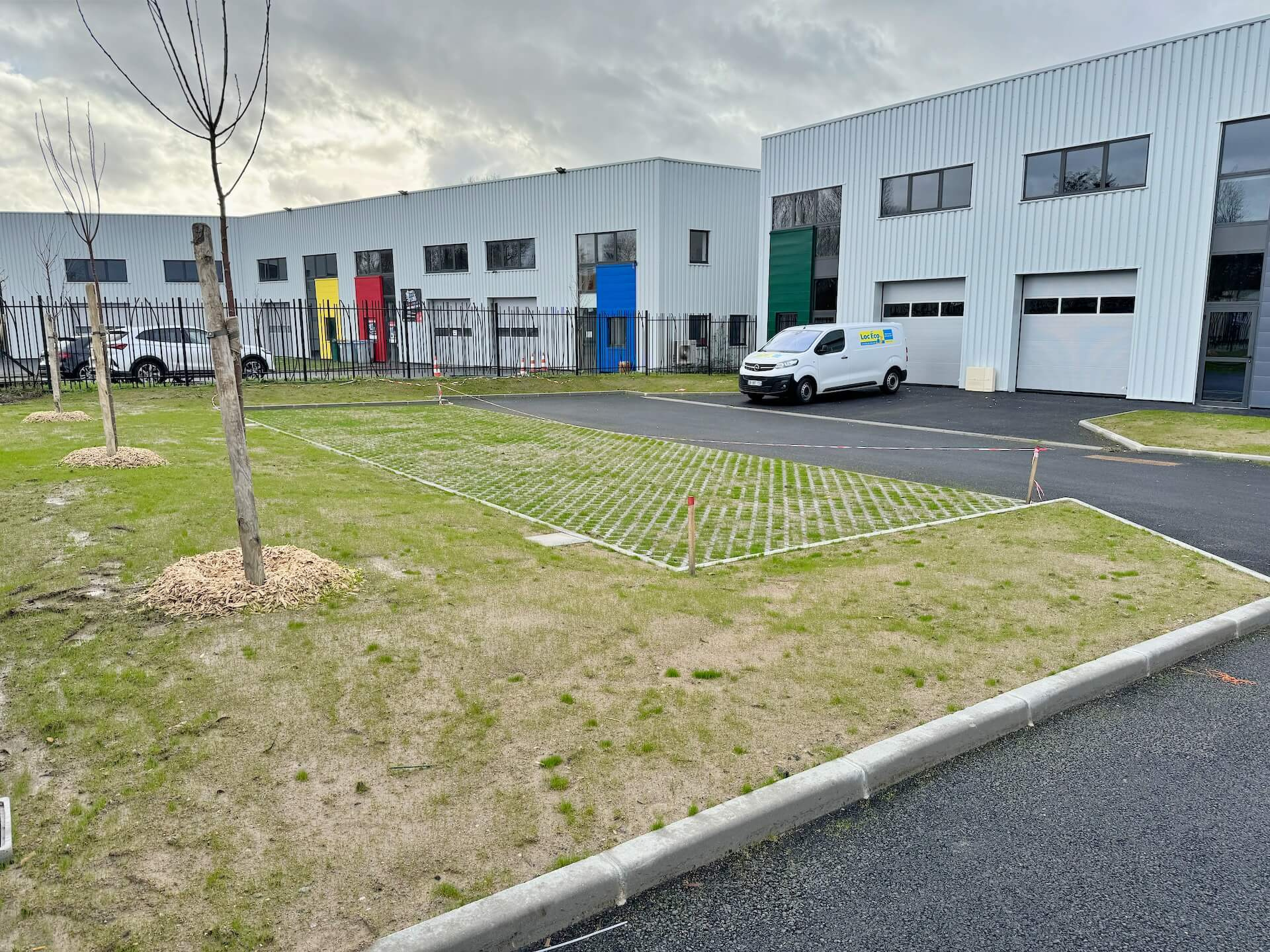 Local industriel  - 273m² - LA CHAPELLE SUR ERDRE