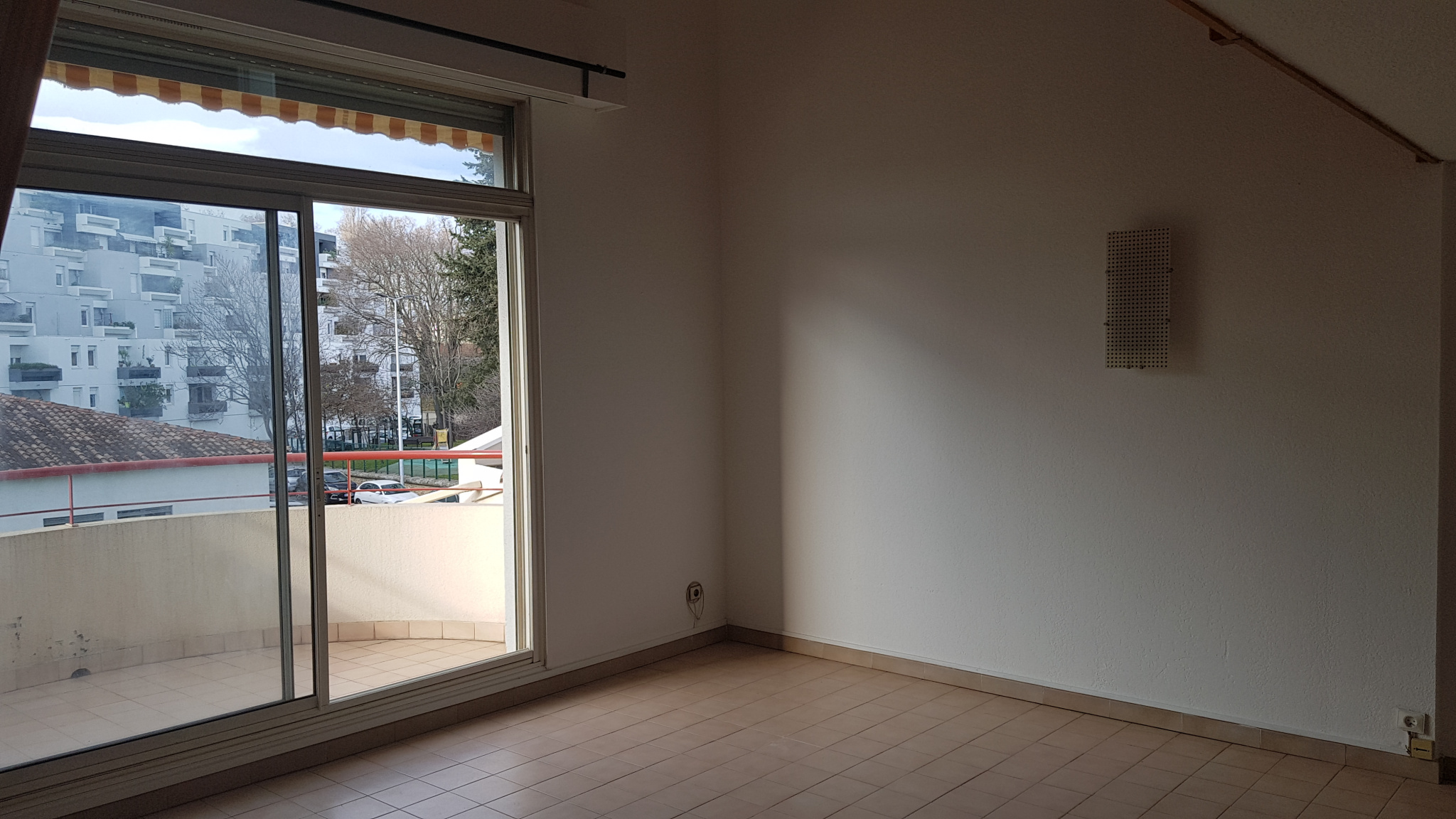 Appartement 1 pièce - 53m² - MONTPELLIER