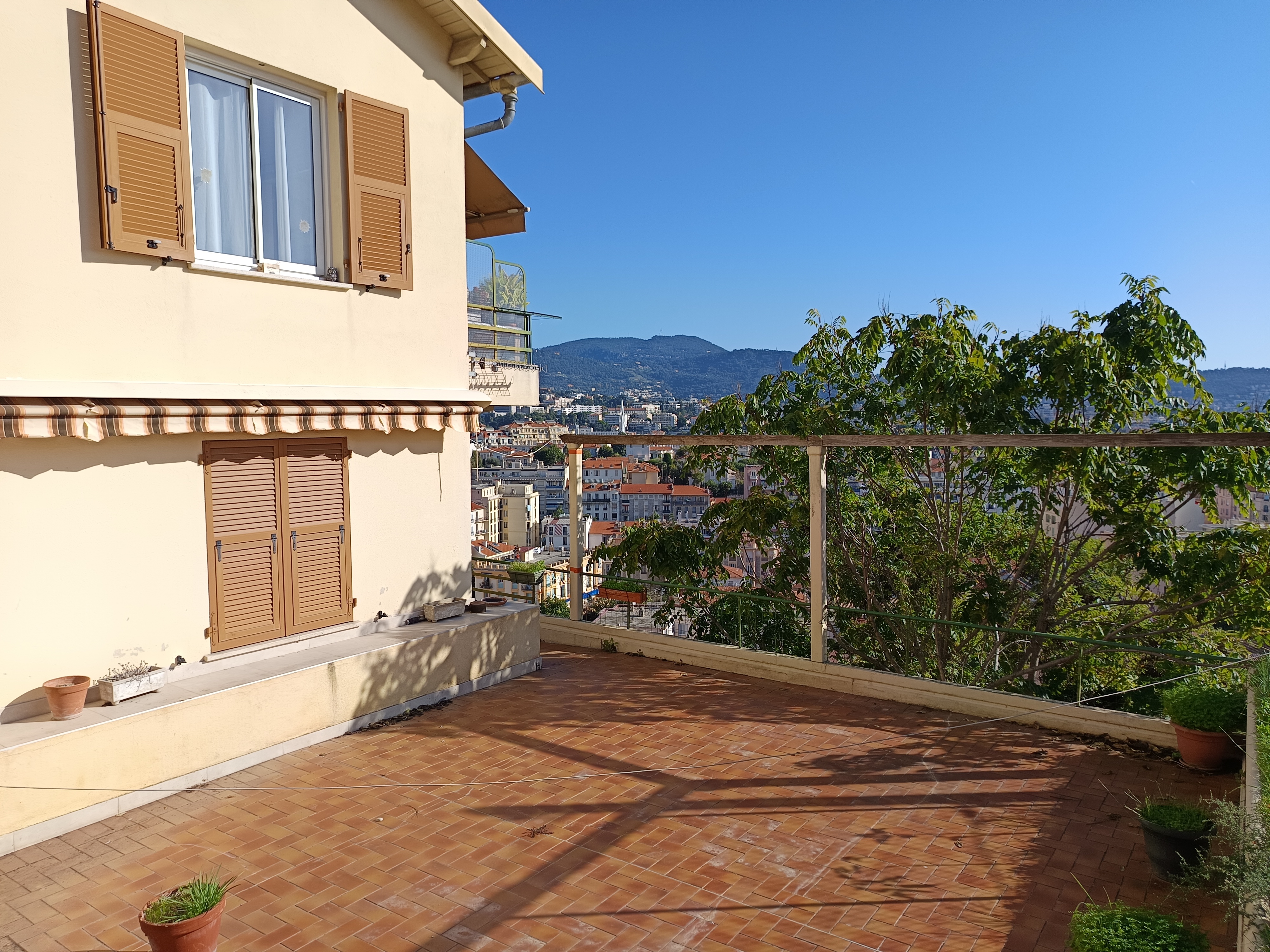 Appartement 3 pièces - 69m² - NICE