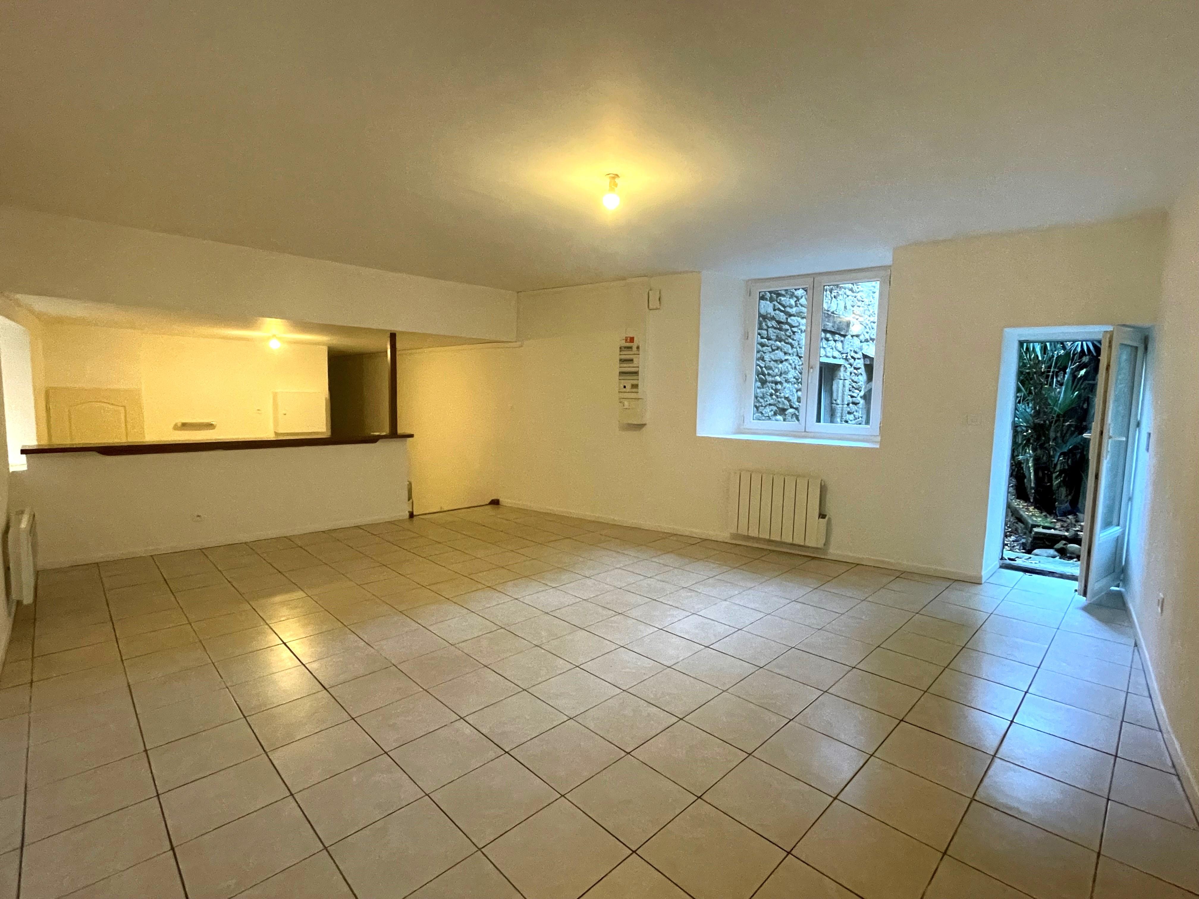 Appartement 3 pièces - 70m² - ETOILE SUR RHONE