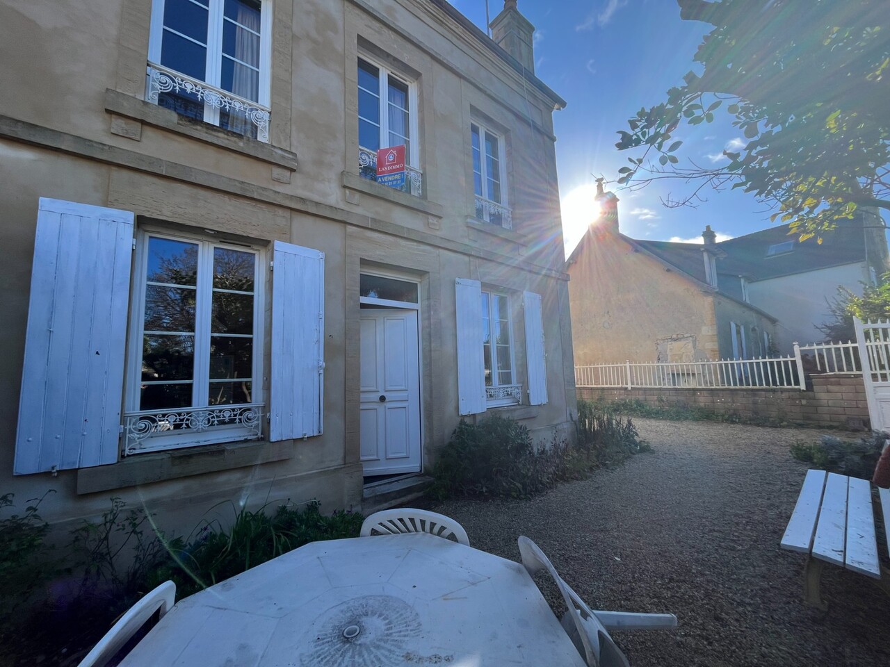 Maison 7 pièces - 100m² - ARROMANCHES LES BAINS