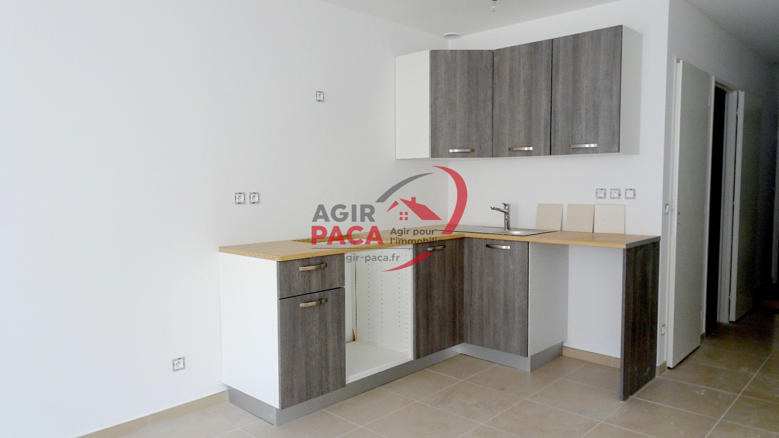 Appartement 3 pièces - 56m² - PUGET SUR ARGENS