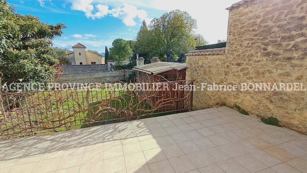 Maison 3 pièces - 80m² - CHAMARET