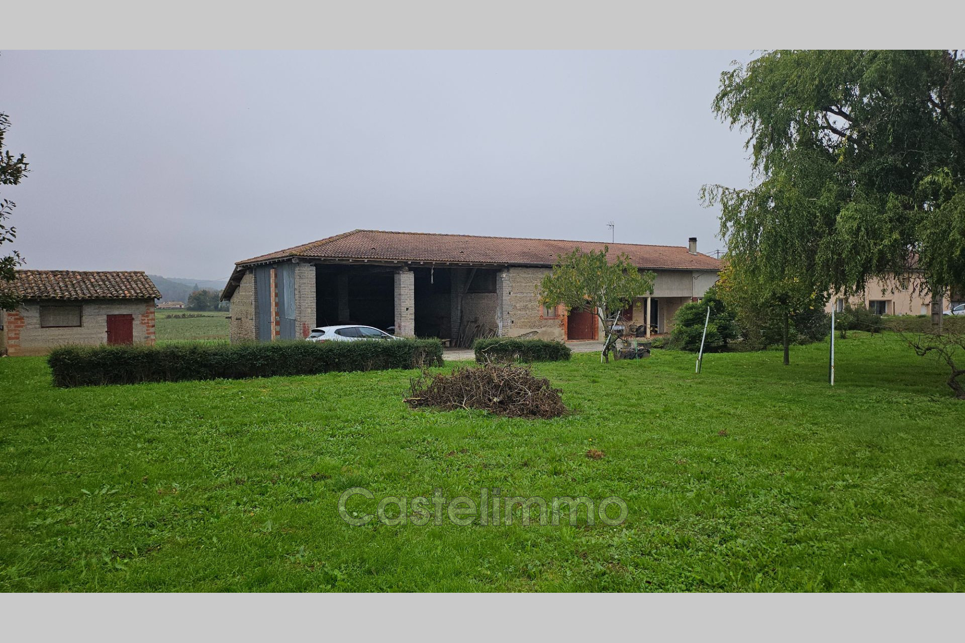 Maison 4 pièces - 100m² - CASTELSARRASIN