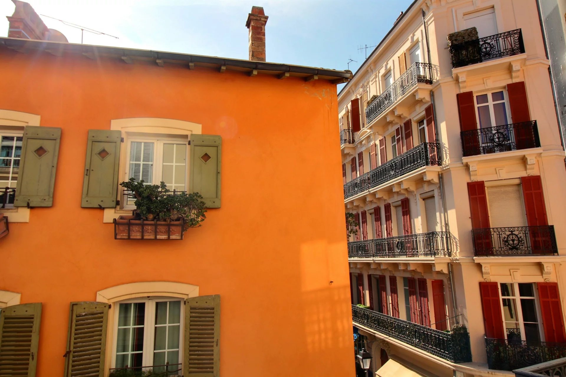 Appartement 2 pièces - 65m² - CANNES