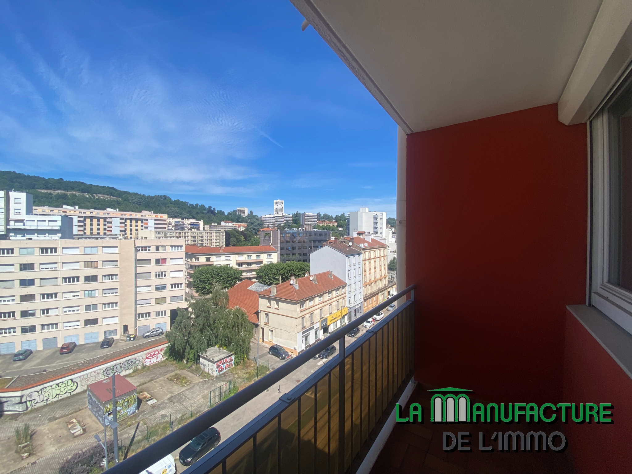 Appartement 3 pièces - 68m² - ST ETIENNE