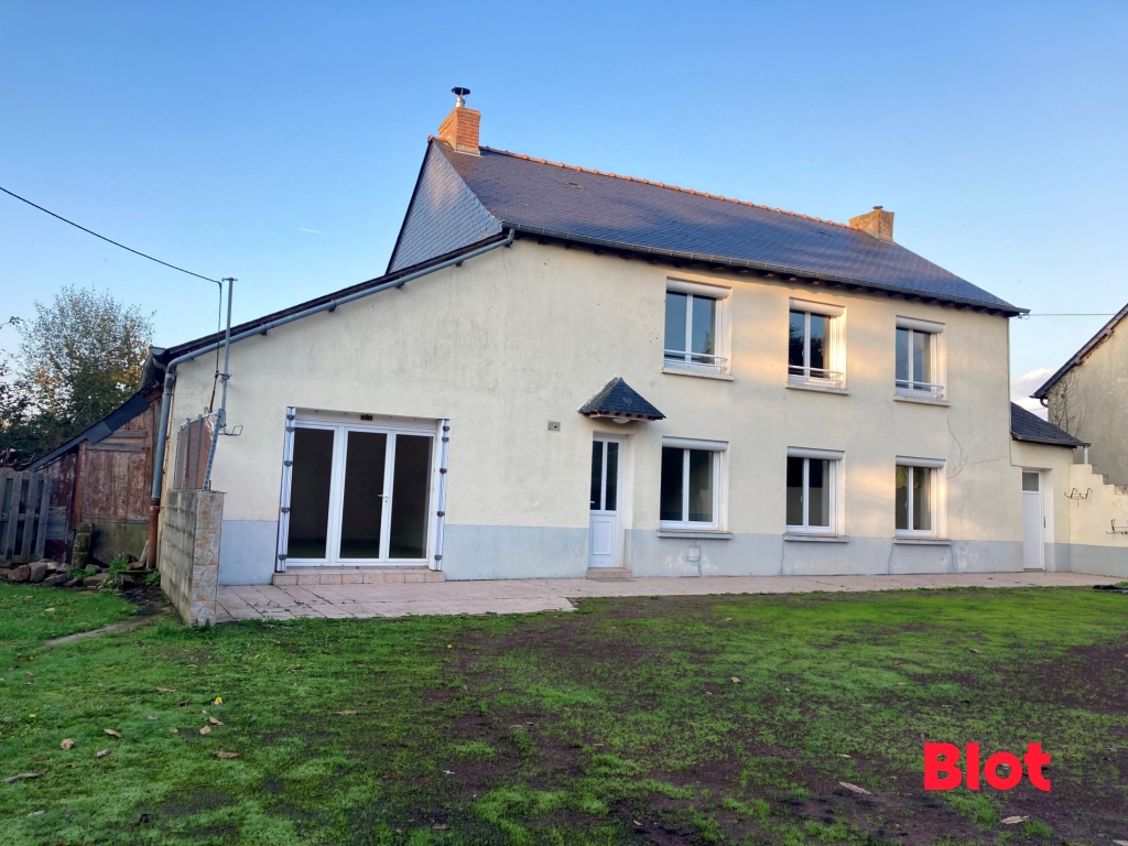 Maison 6 pièces - 148m² - PLEUMELEUC