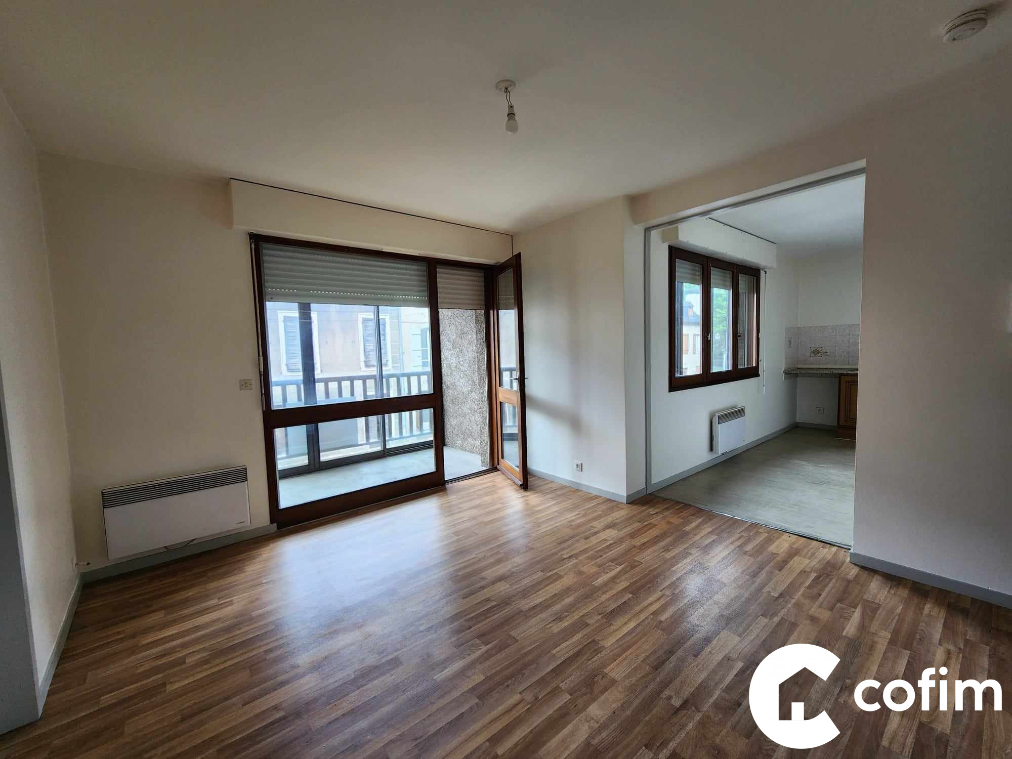 Appartement 2 pièces - 40m² - OLORON STE MARIE