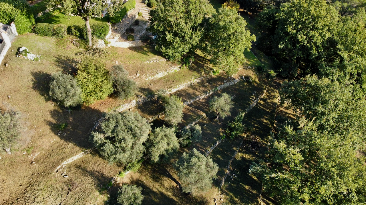 Terrain  - 2 673m² - TOURRETTES SUR LOUP