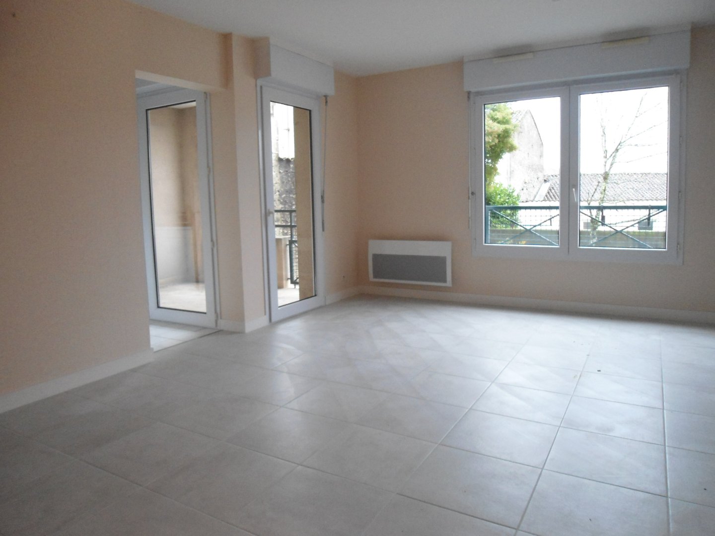 Appartement 2 pièces - 52m² - COGNAC