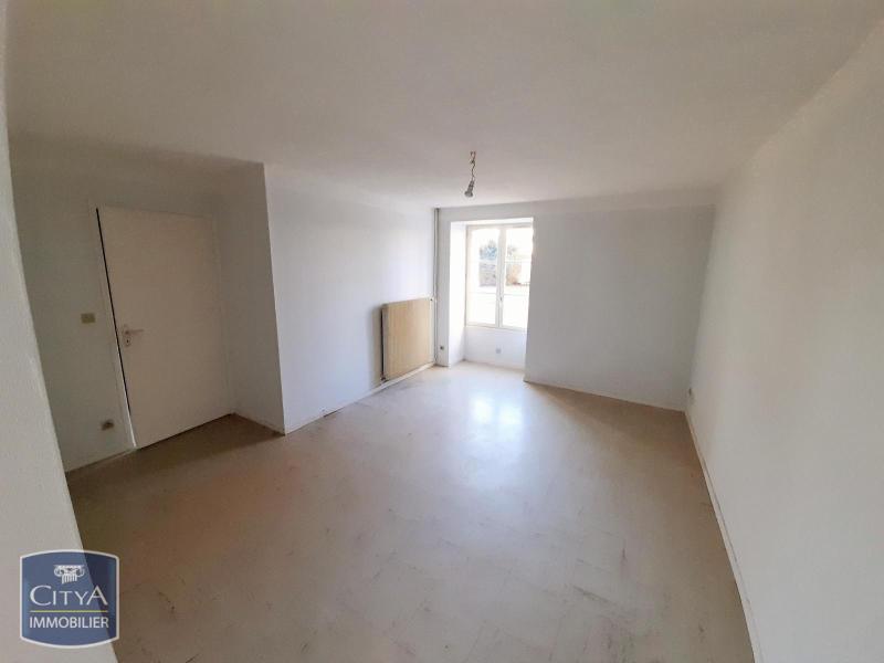 Appartement 4 pièces - 76m² - BEUXES